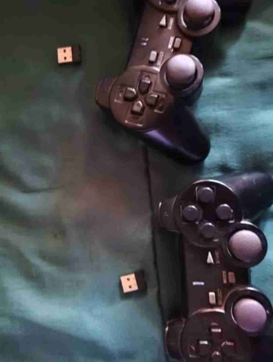 Consola retro box, precio Negociable - miniatura 2