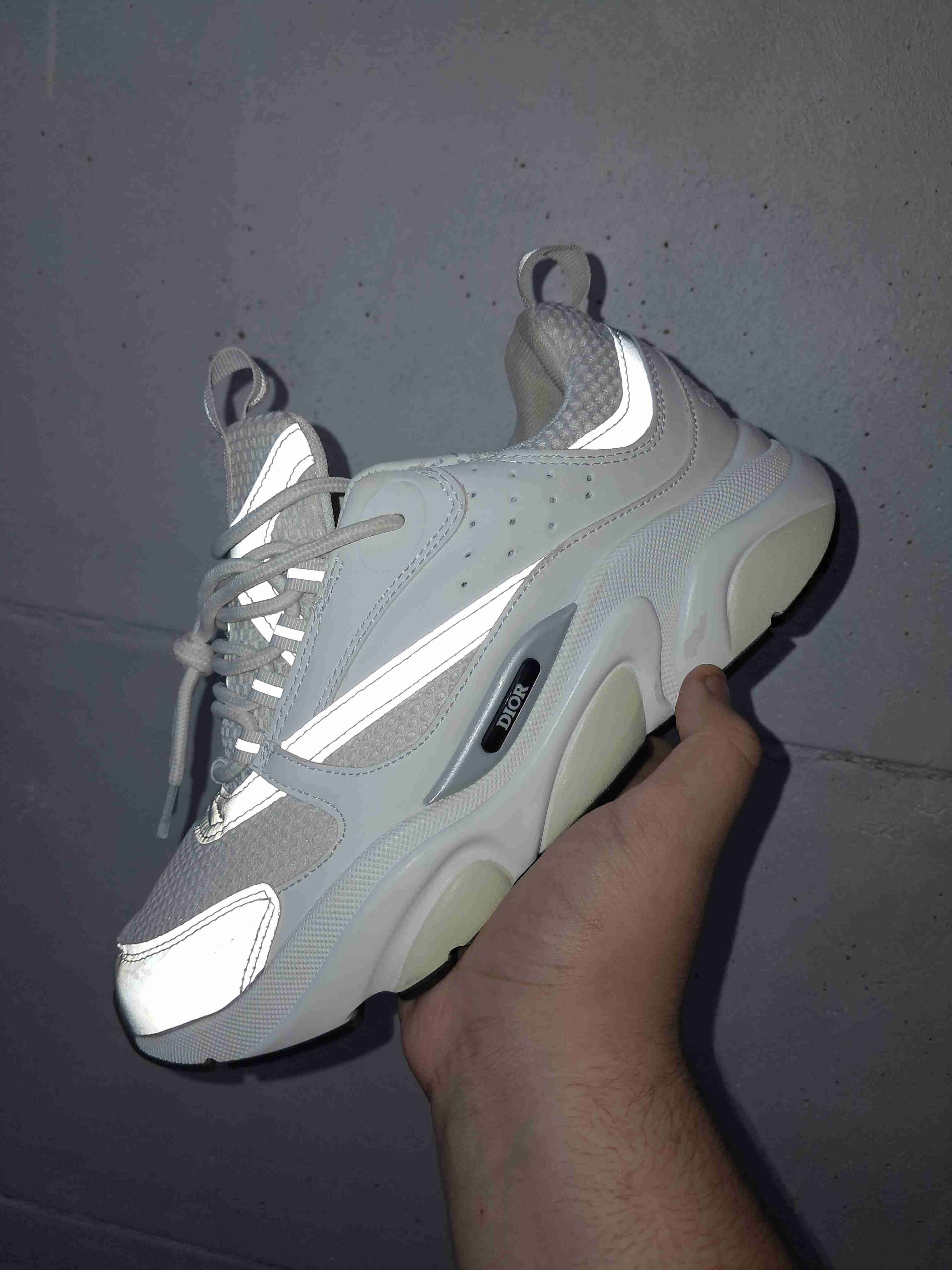 Zapatillas blancas estilo dior b22 - miniatura 4