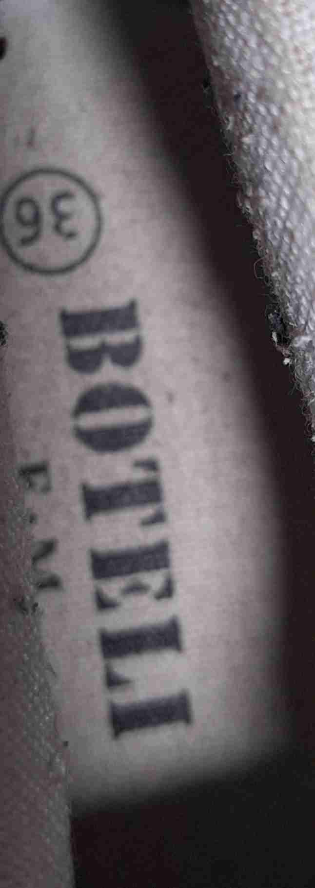 Zapatillas florales coloridas - miniatura 3