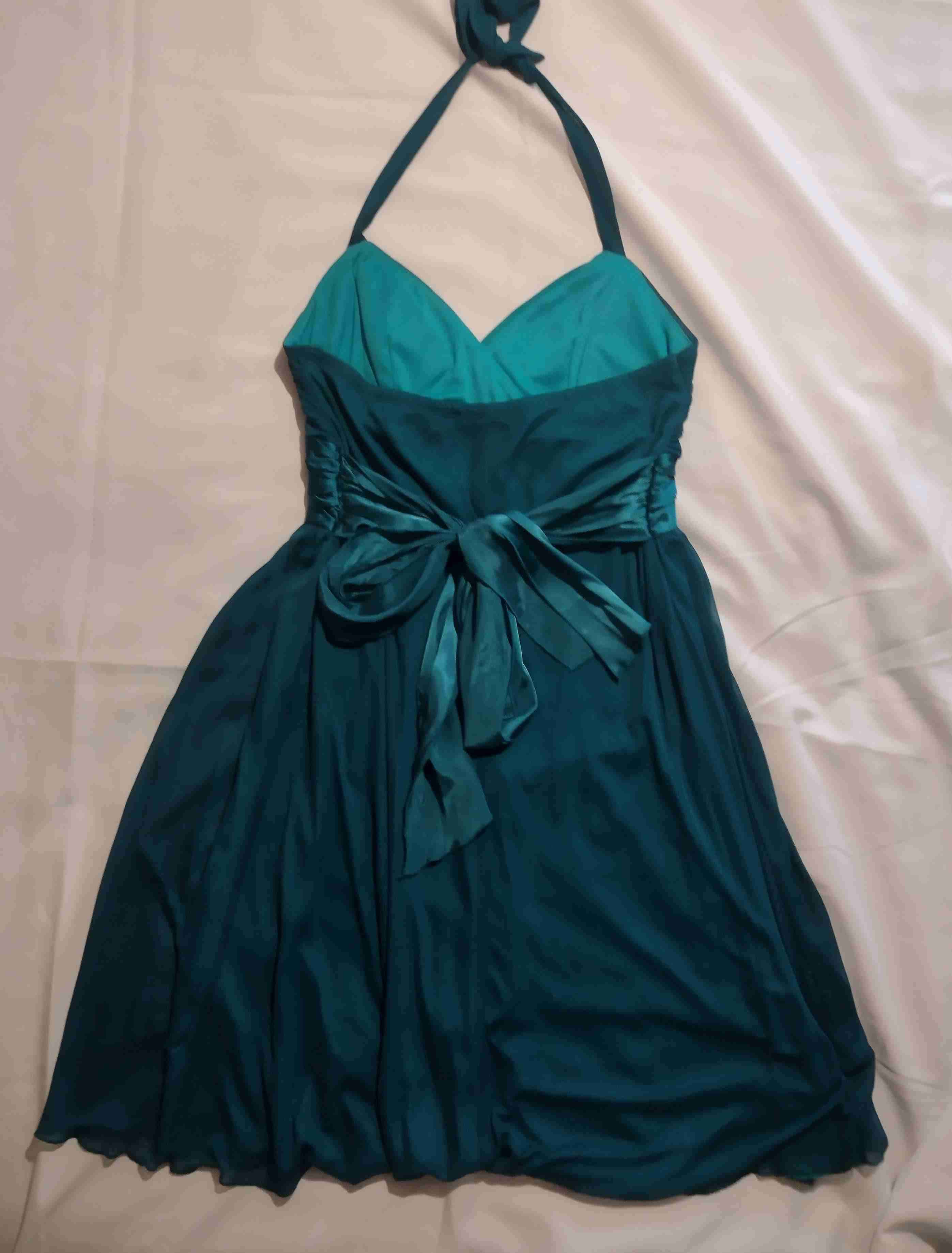 Vestidos de noche negro y verde - miniatura 3