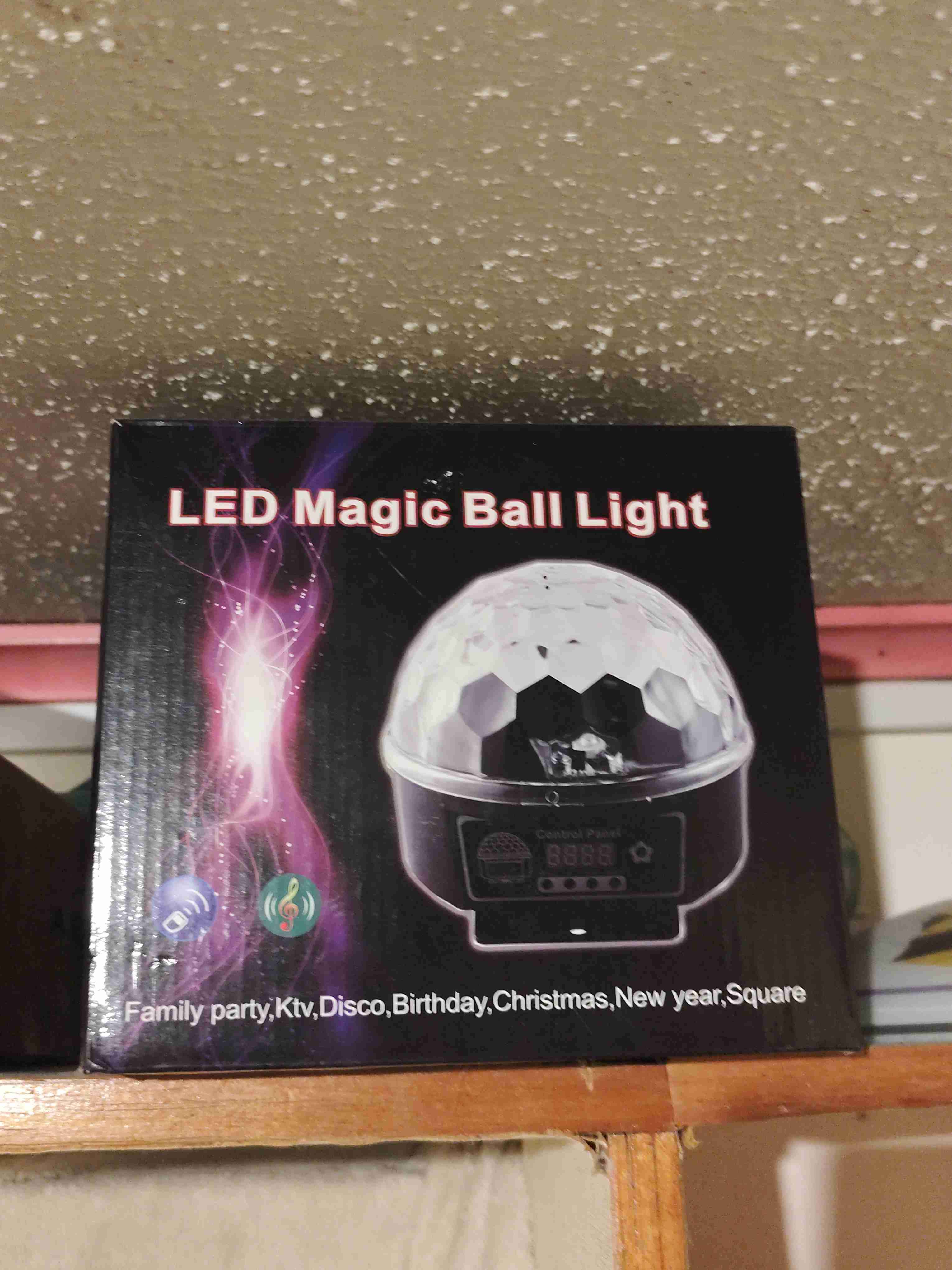 Parlante Luz LED Magic Ball para fiesta - miniatura 1