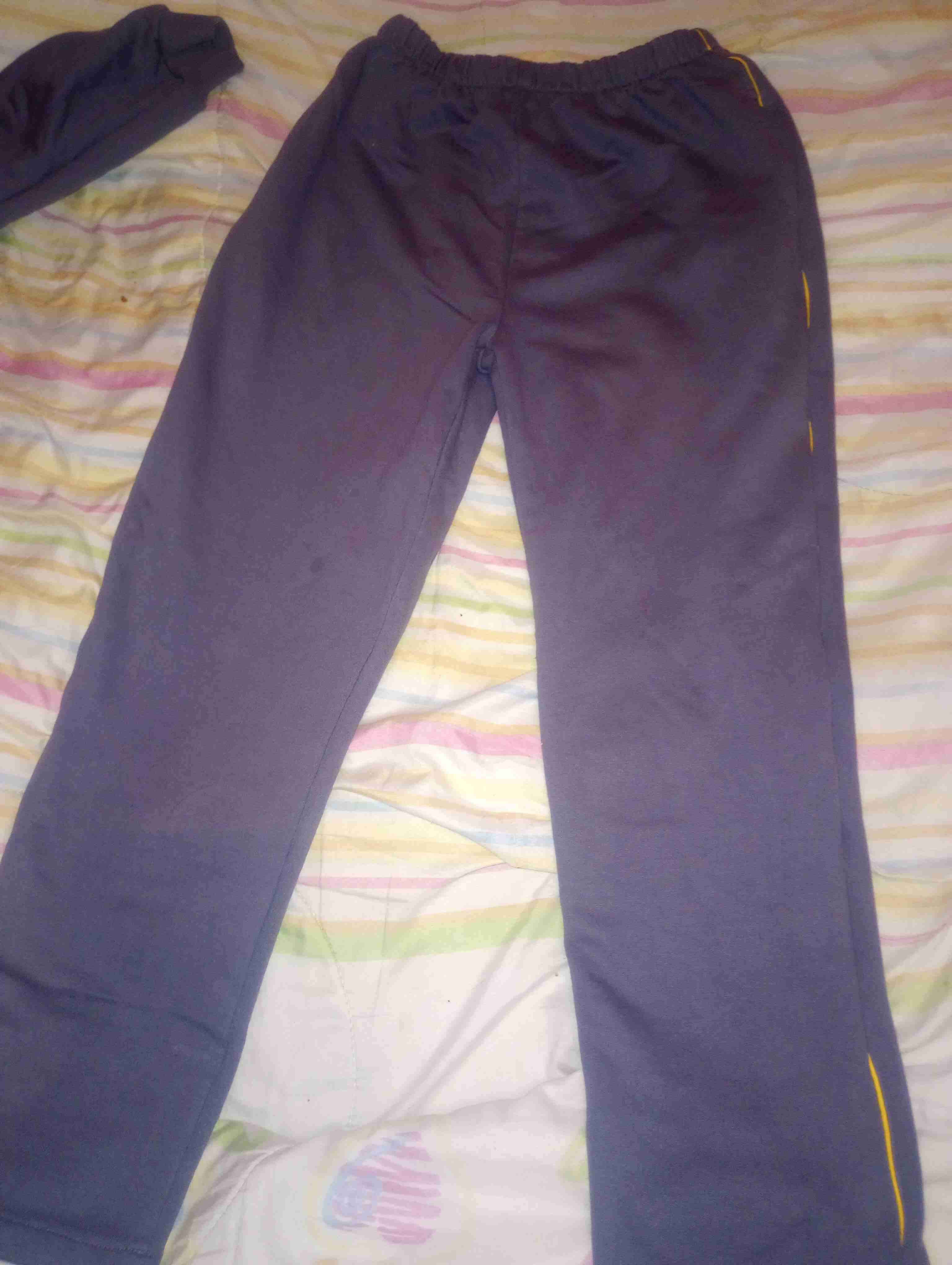 Buzo completo del liceo Olaf los palmes - miniatura 2