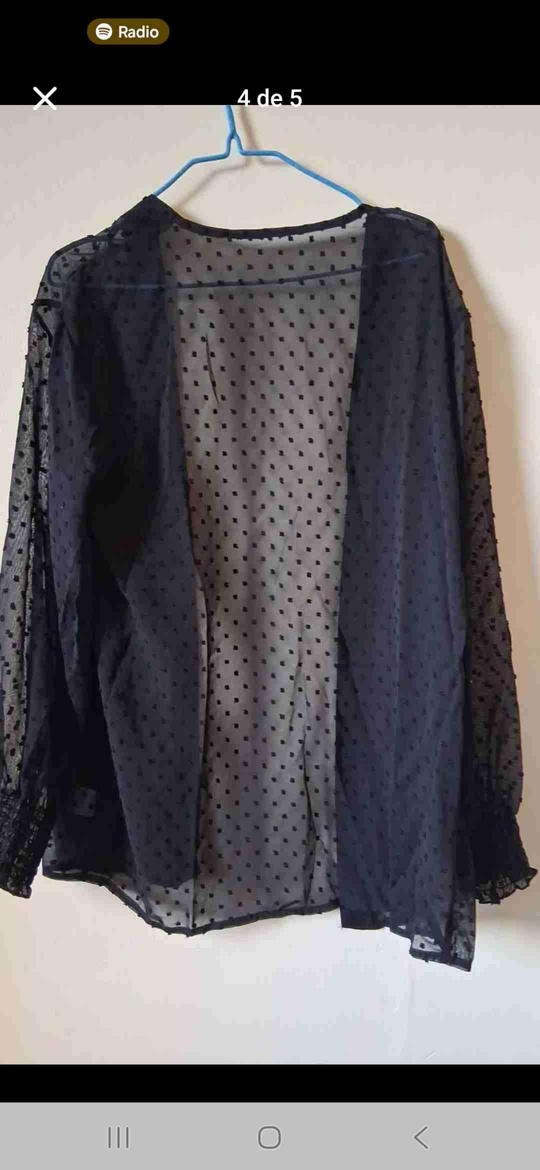 Blusa negra transparente a lunares - miniatura 1