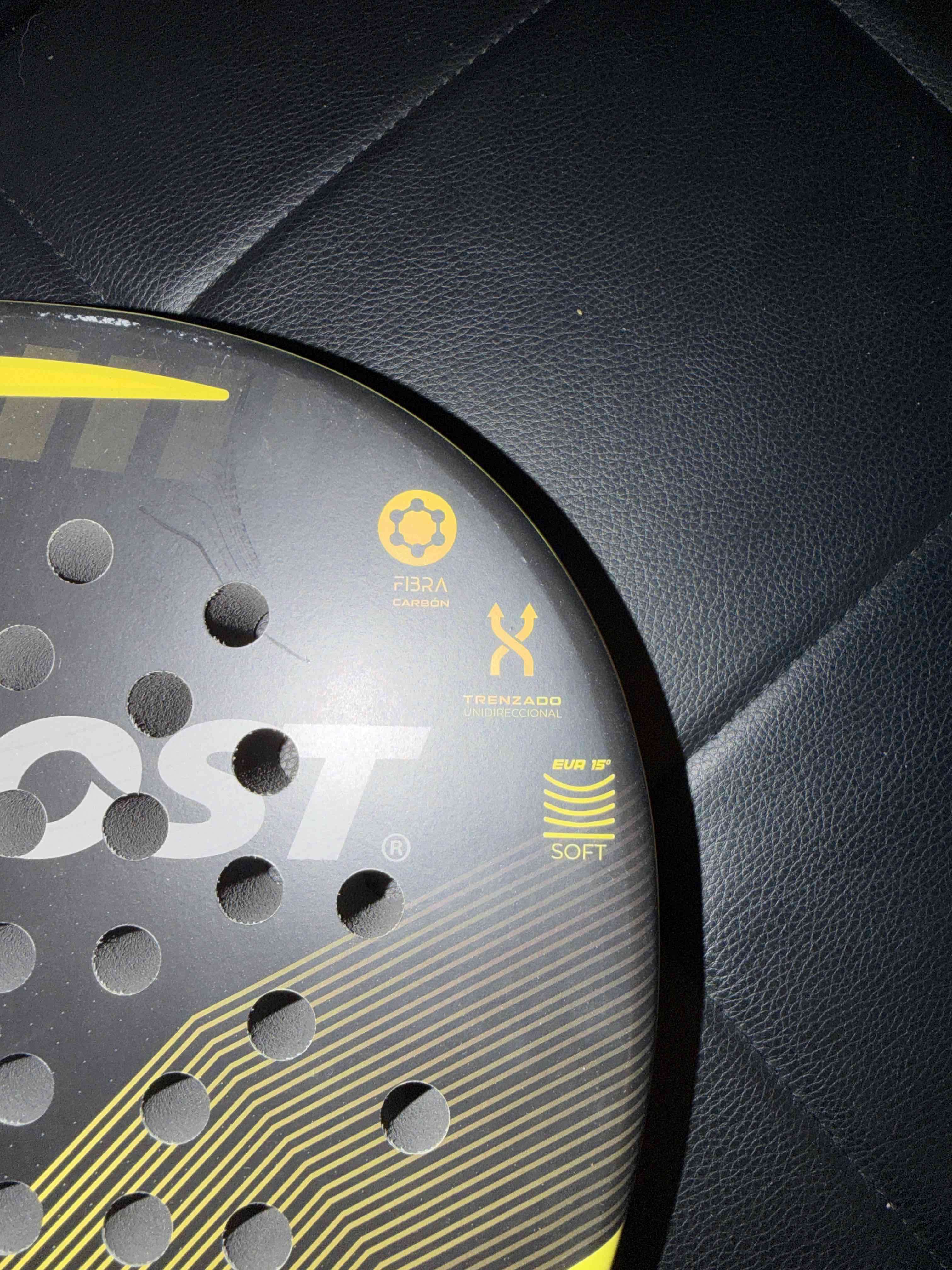 Pala de padel Radost negro y amarilla - miniatura 3