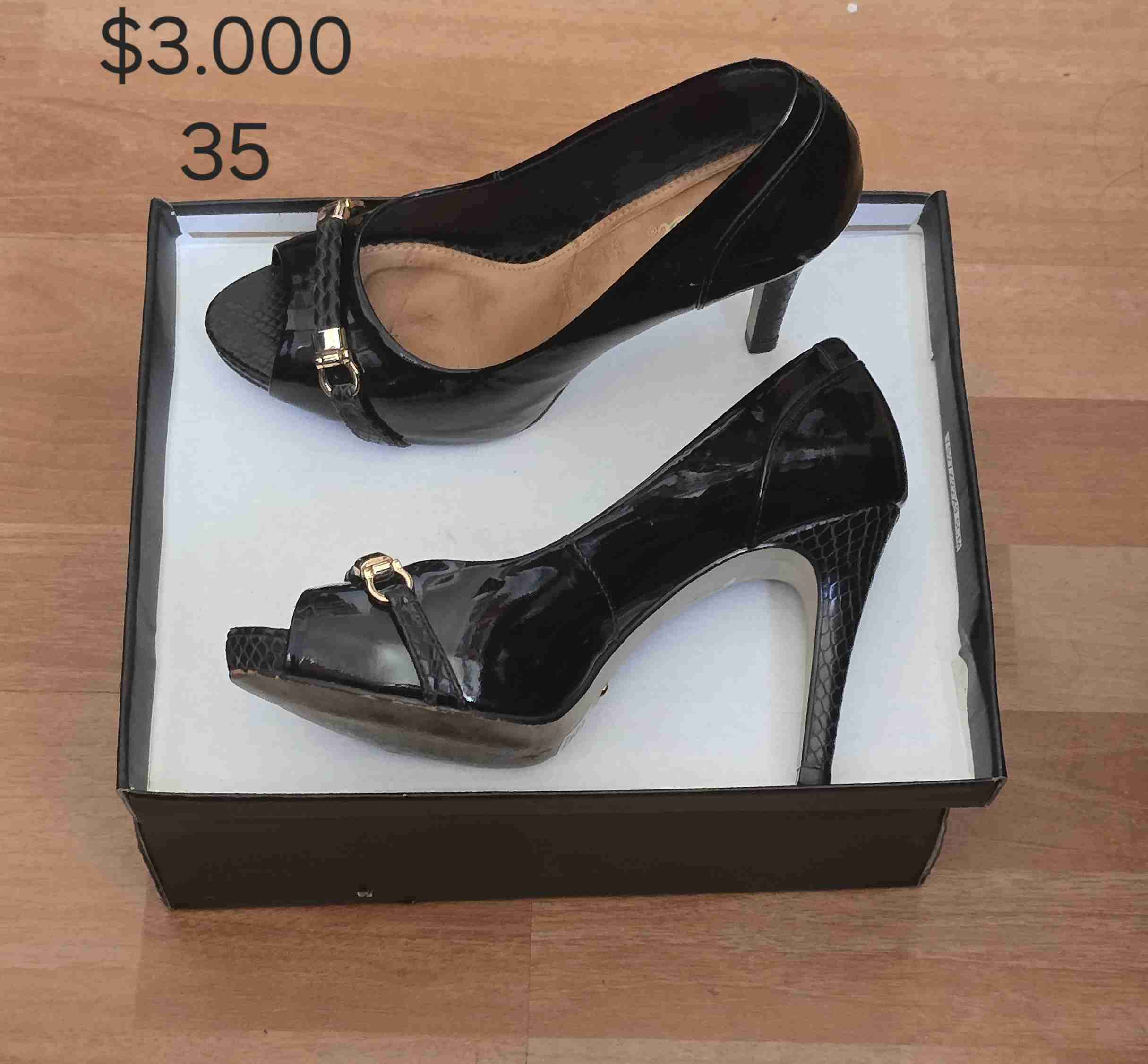 Sandalias beige con plataforma - miniatura 5