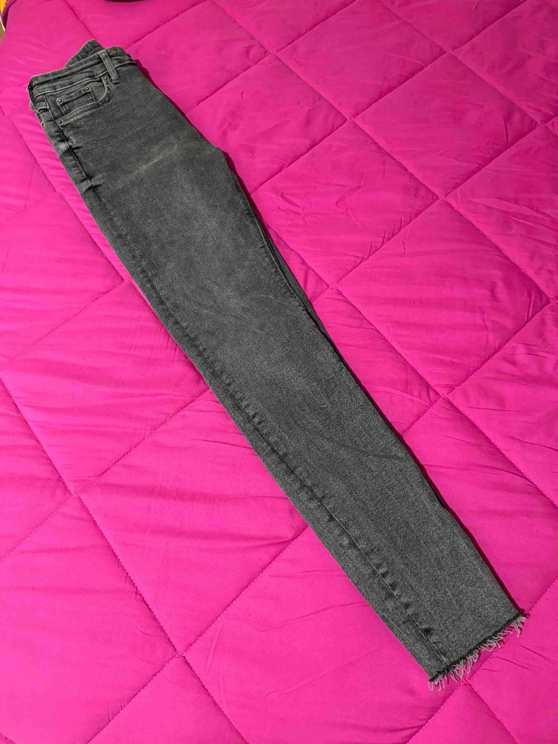 Jeans grises ZARA mujer - miniatura 4