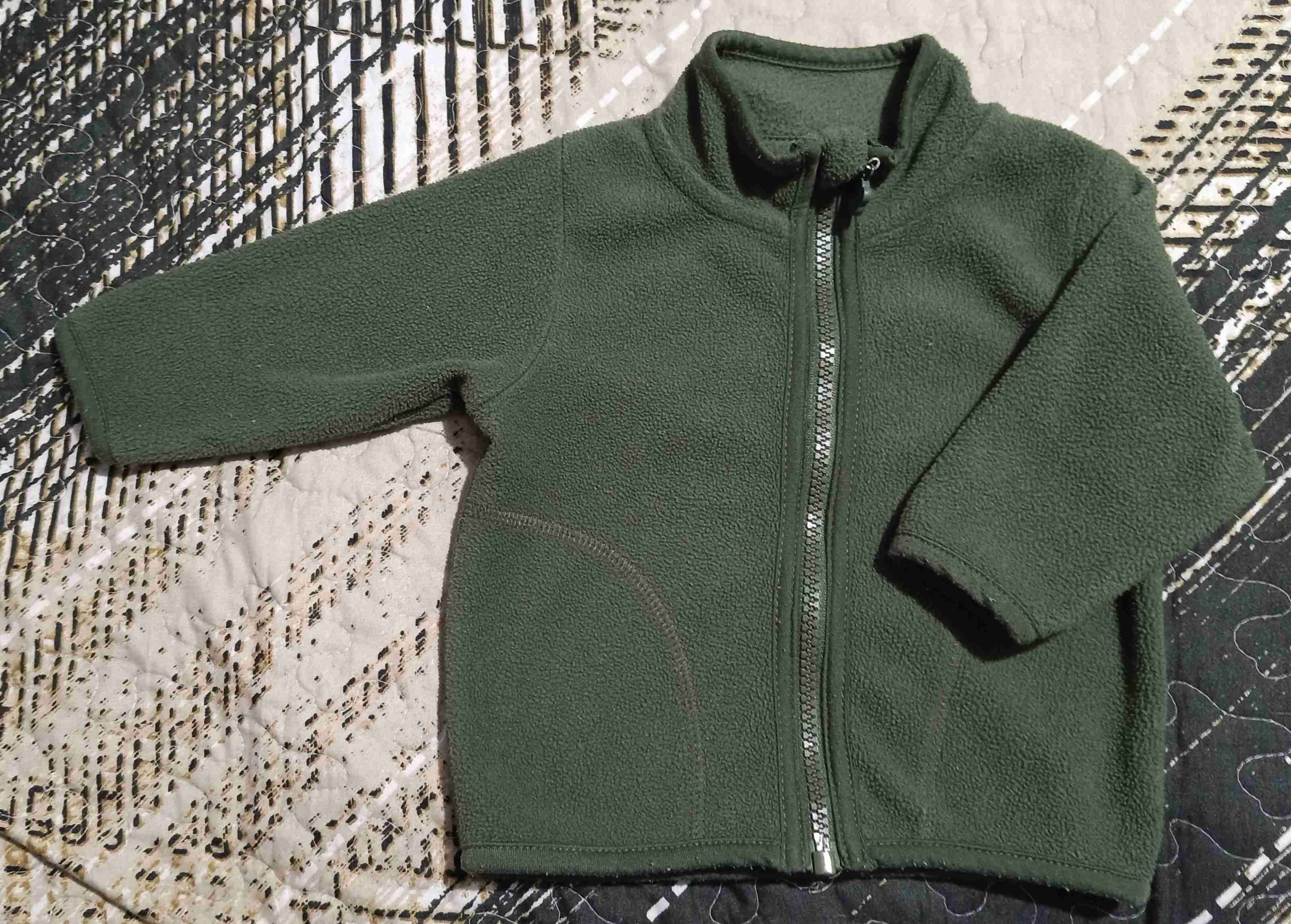 Zapatillas y ropa bebé - miniatura 6