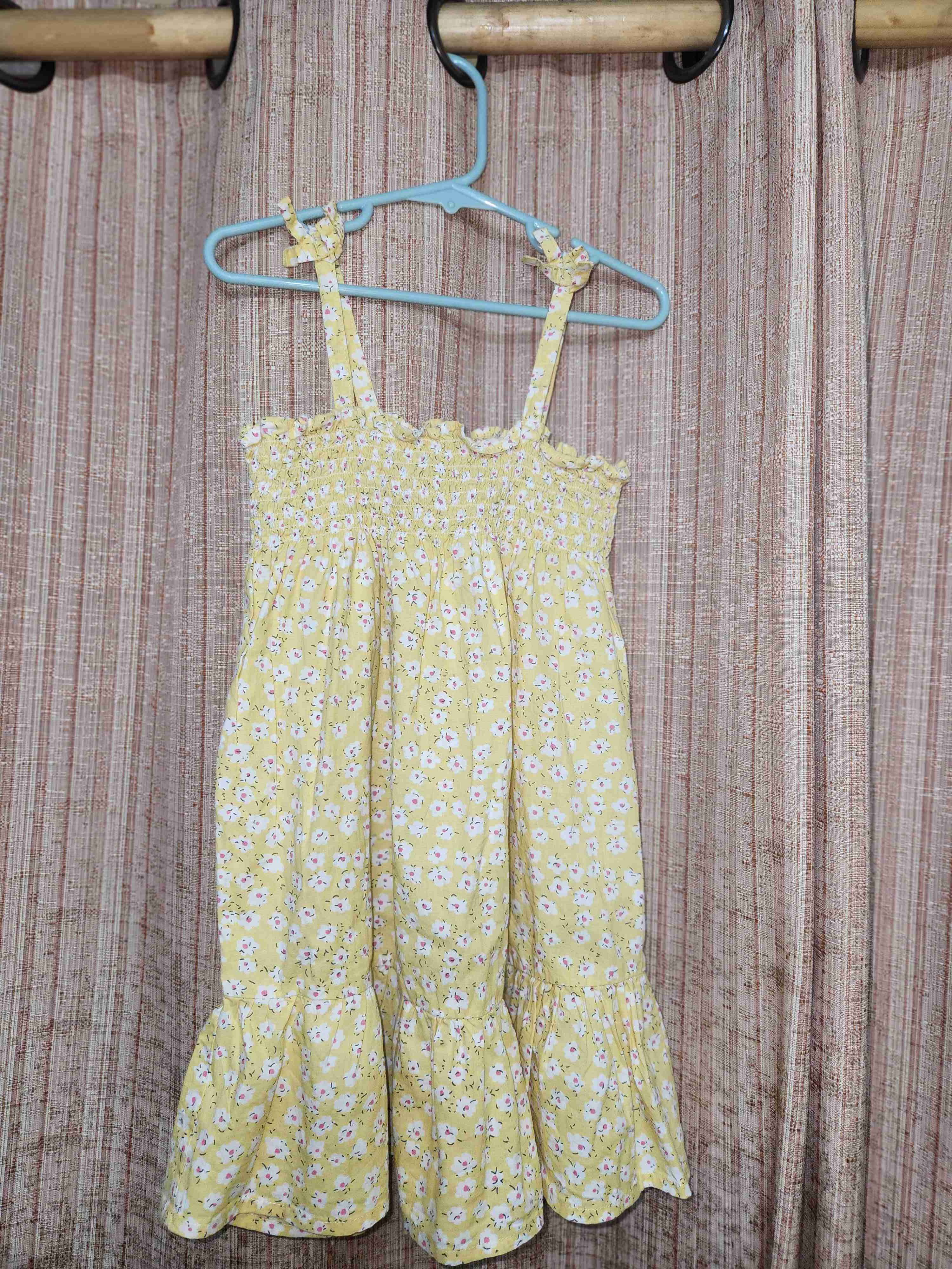 Vestido floral amarillo - miniatura 1