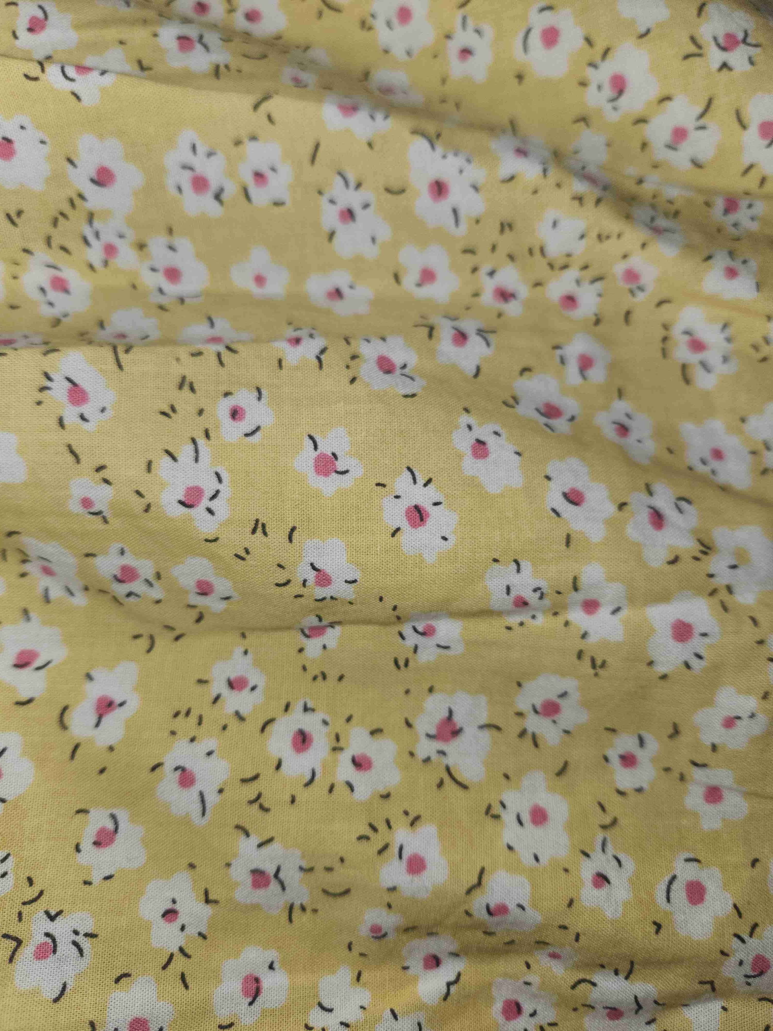 Vestido floral amarillo - miniatura 4