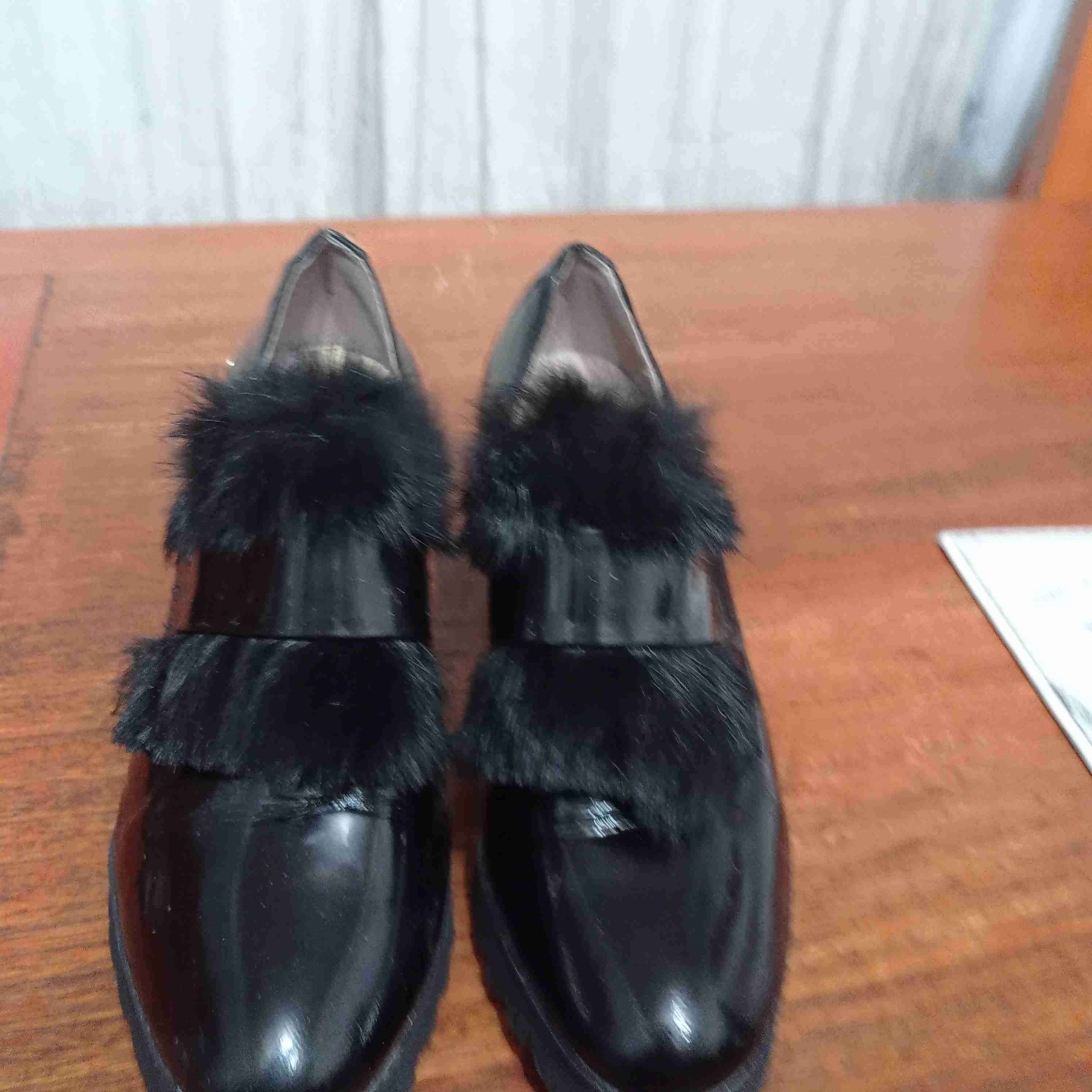 Zapatos negros españoles con peluche n°36 - miniatura 3