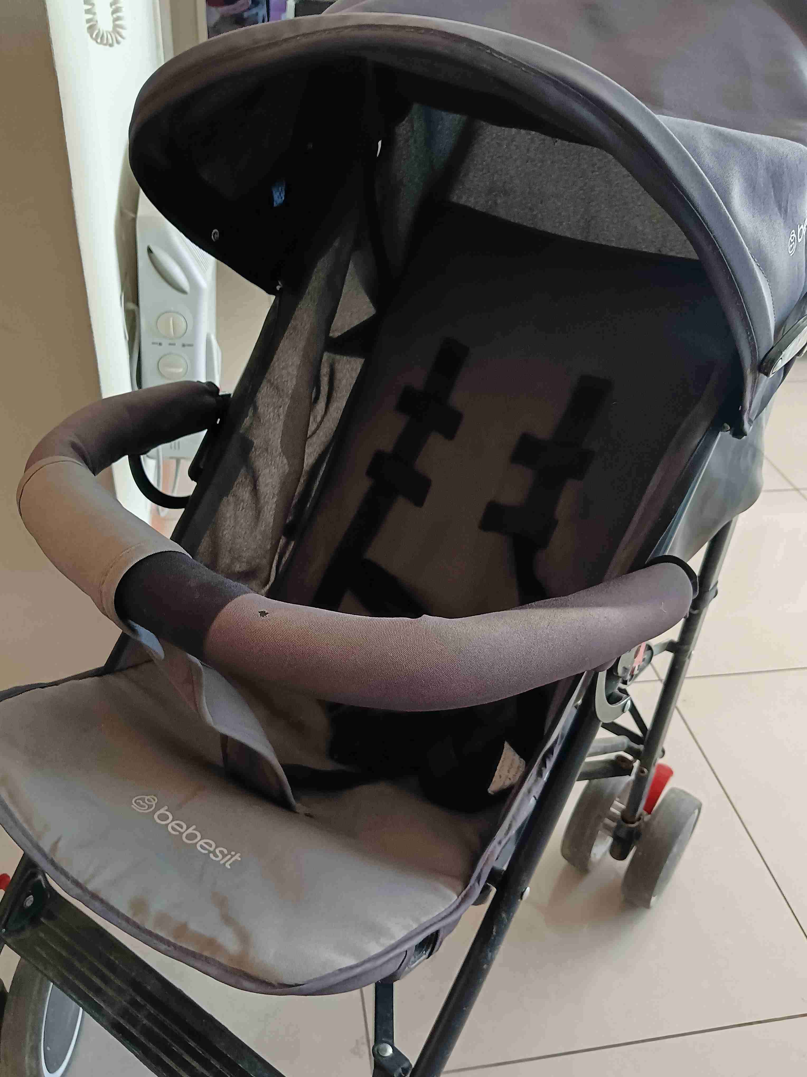 Coche de bebé Bebesit gris en buen estado - miniatura 1