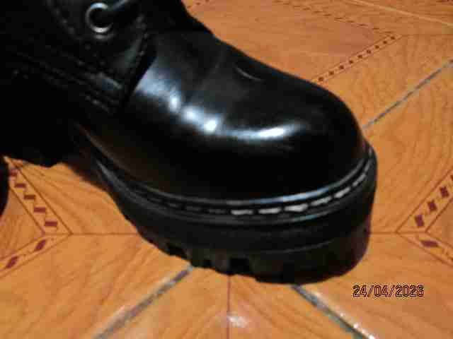 Botas negras de plataforma - miniatura 5