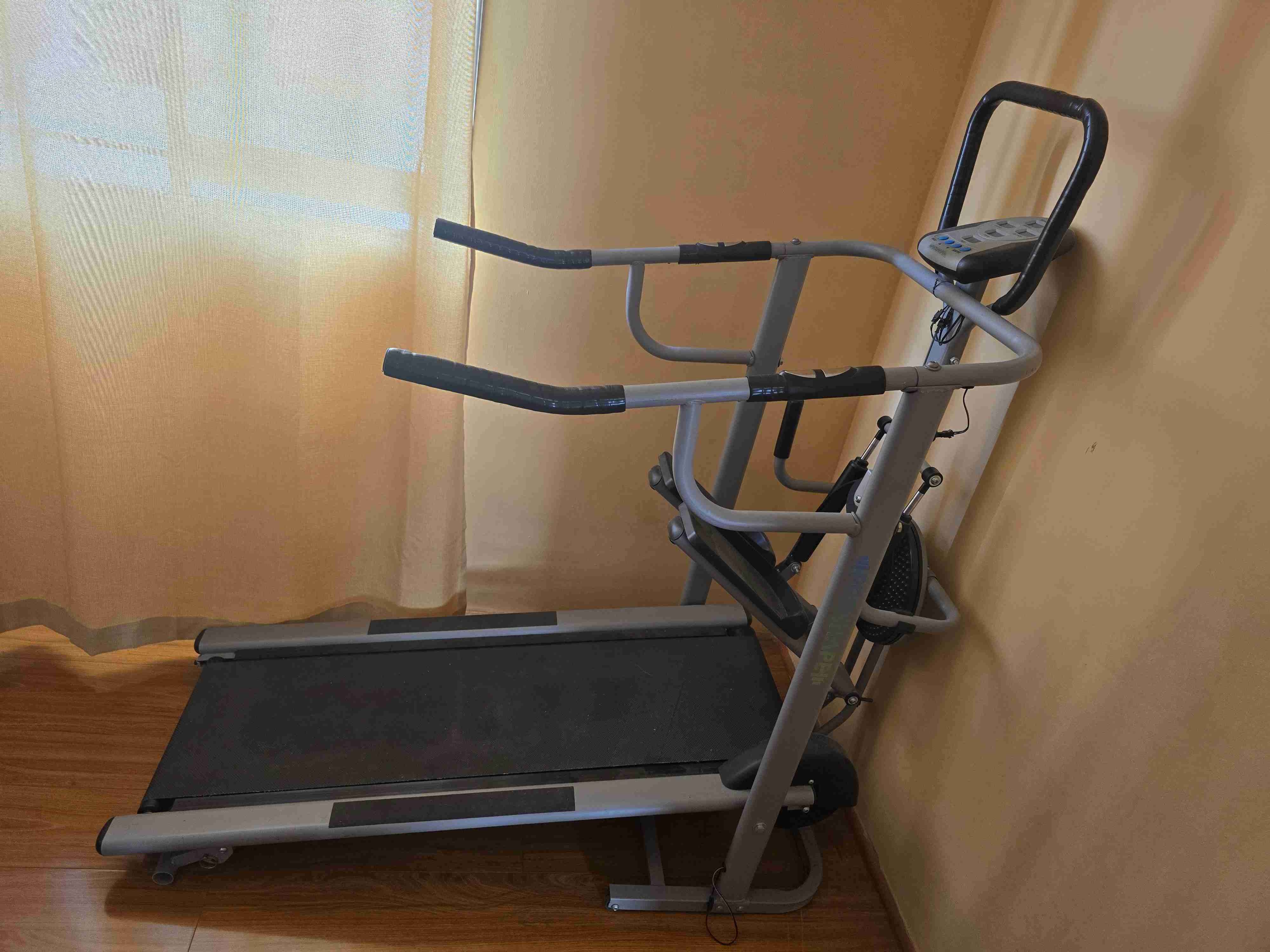 Caminadora plegable en buen estado - miniatura 2