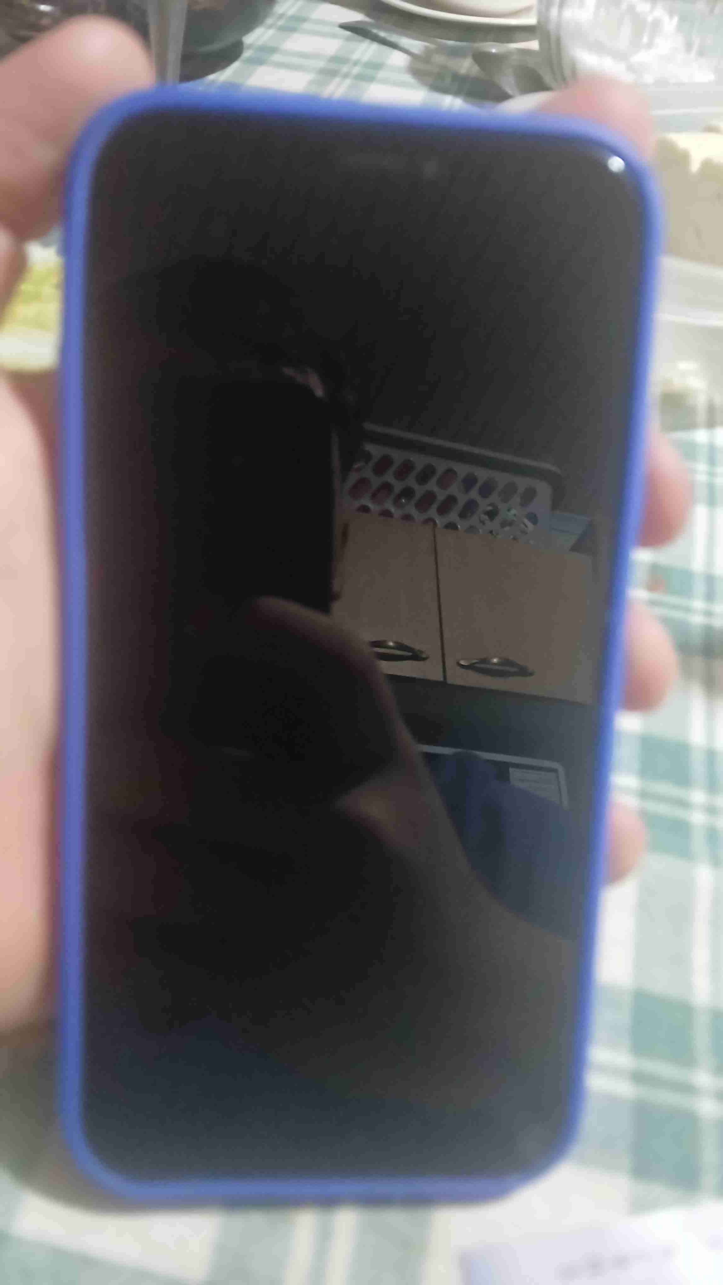 Smartphone pantalla negra - miniatura 1