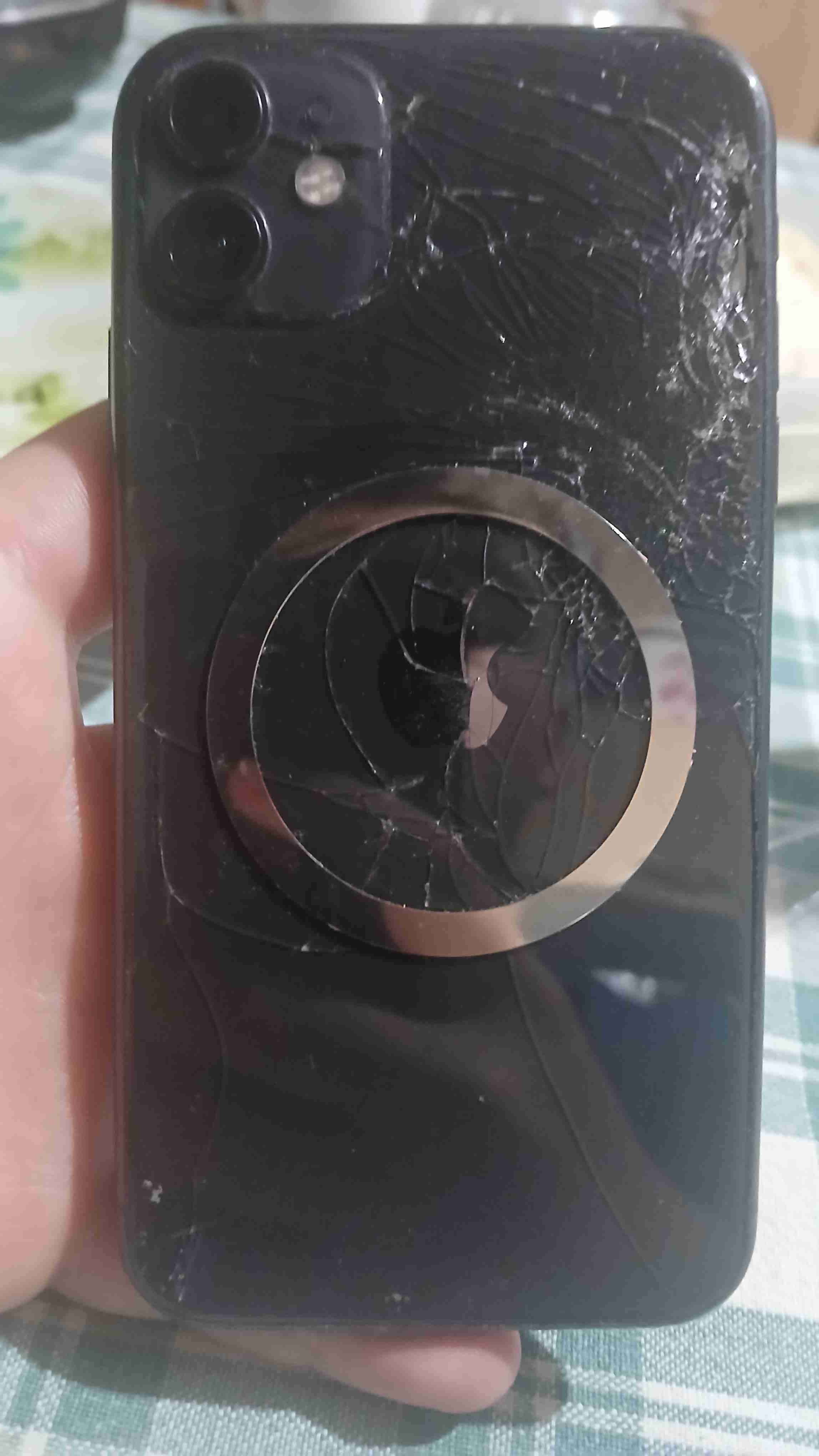 Smartphone pantalla negra - miniatura 3