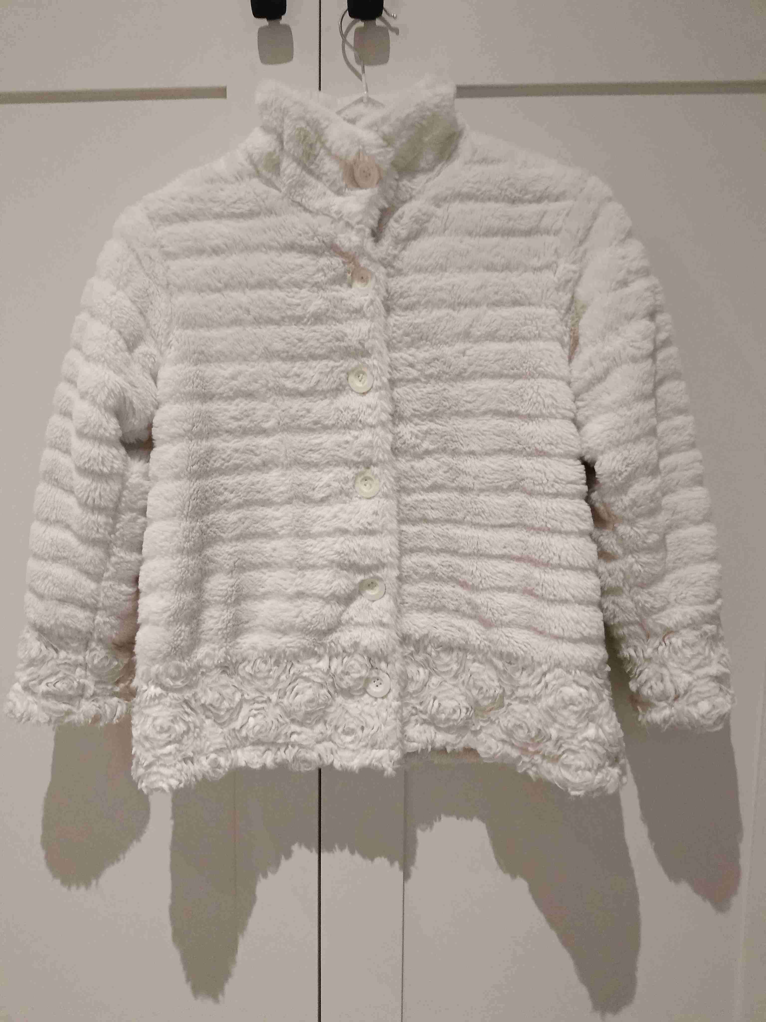 Abrigo blanco de peluche infantil - miniatura 1