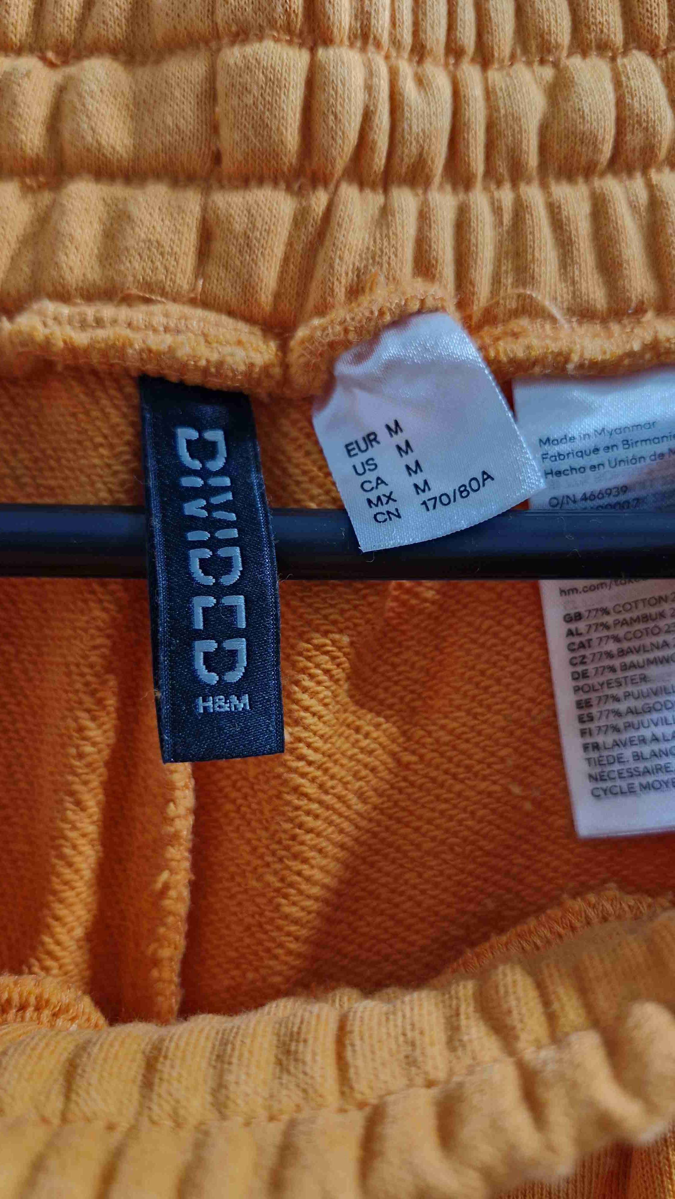 Pantalones cargo anchos naranjos - miniatura 3