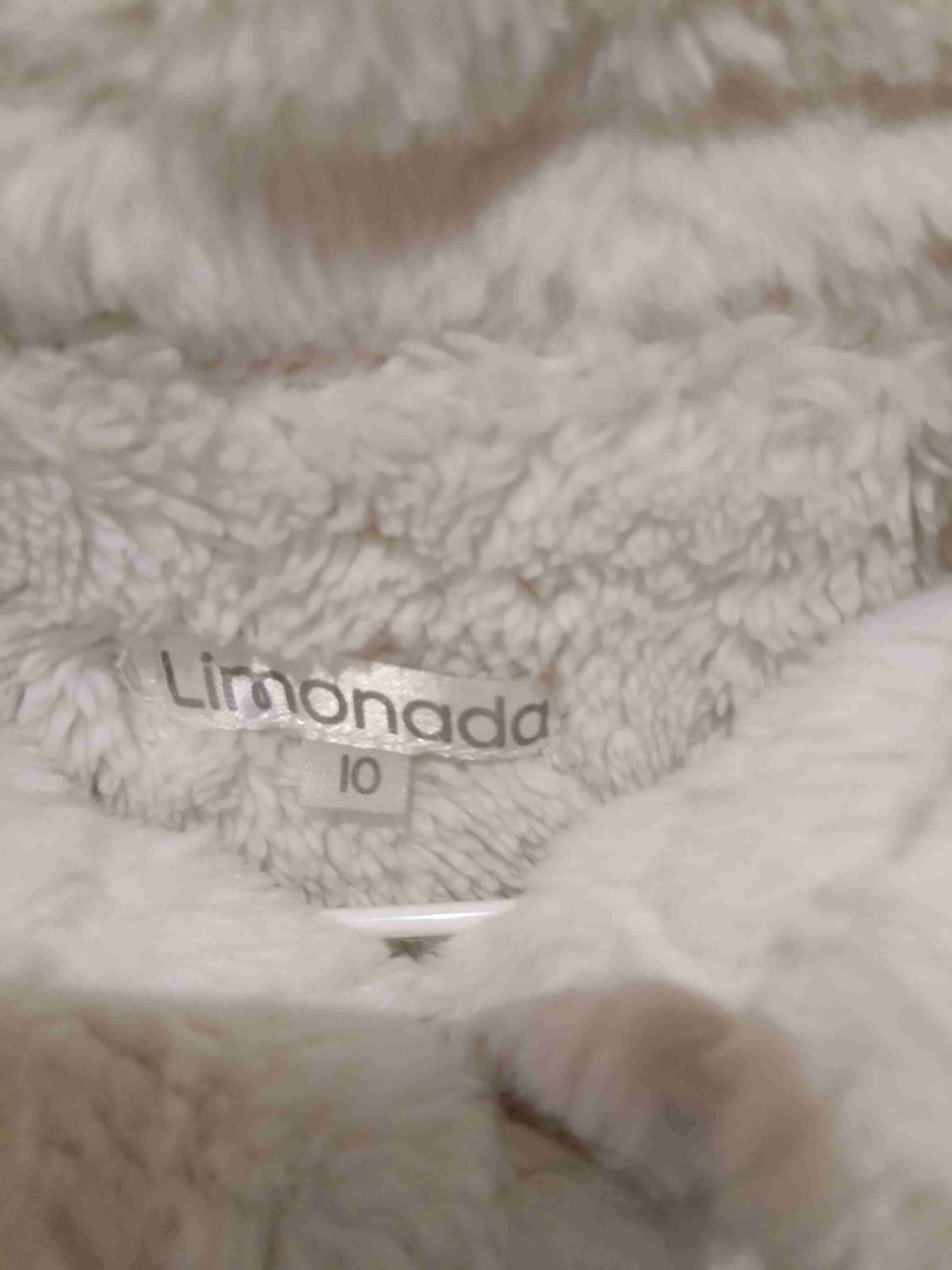 Abrigo blanco de peluche infantil - miniatura 3