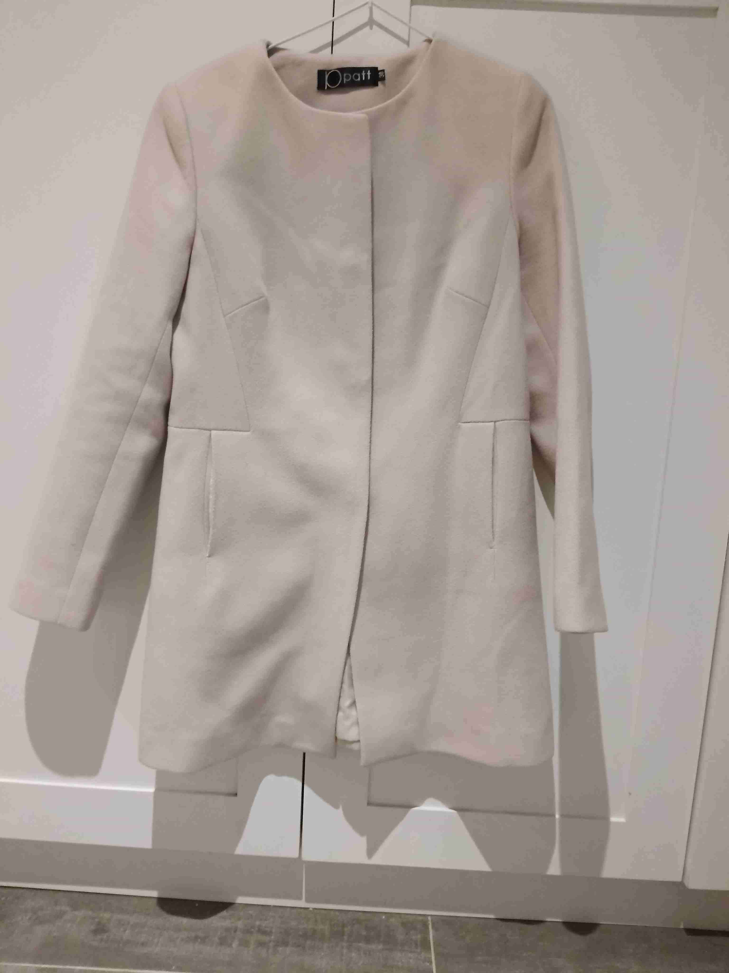 Abrigo beige - miniatura 1