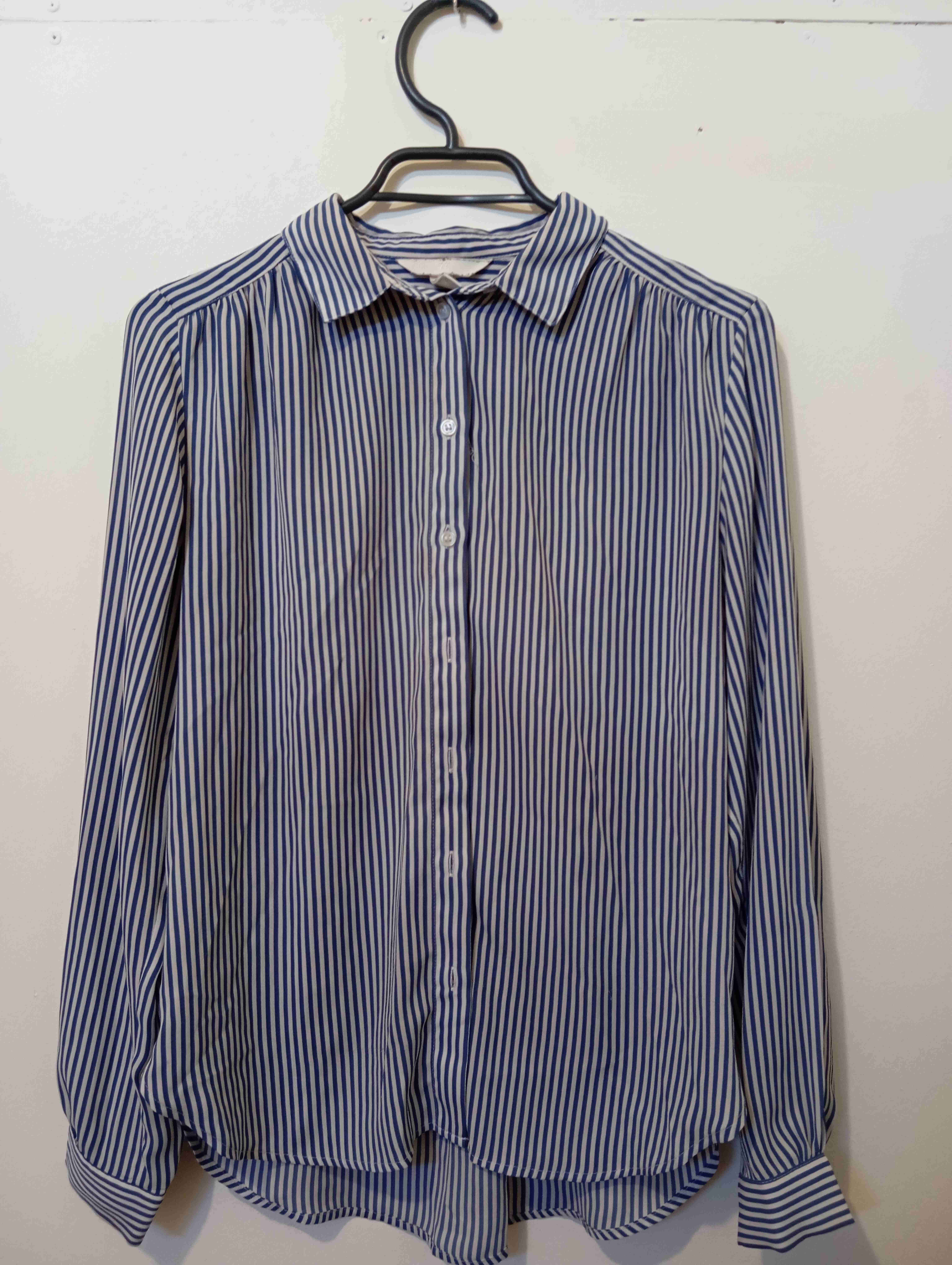 Blusa rayada azul y blanca - miniatura 1