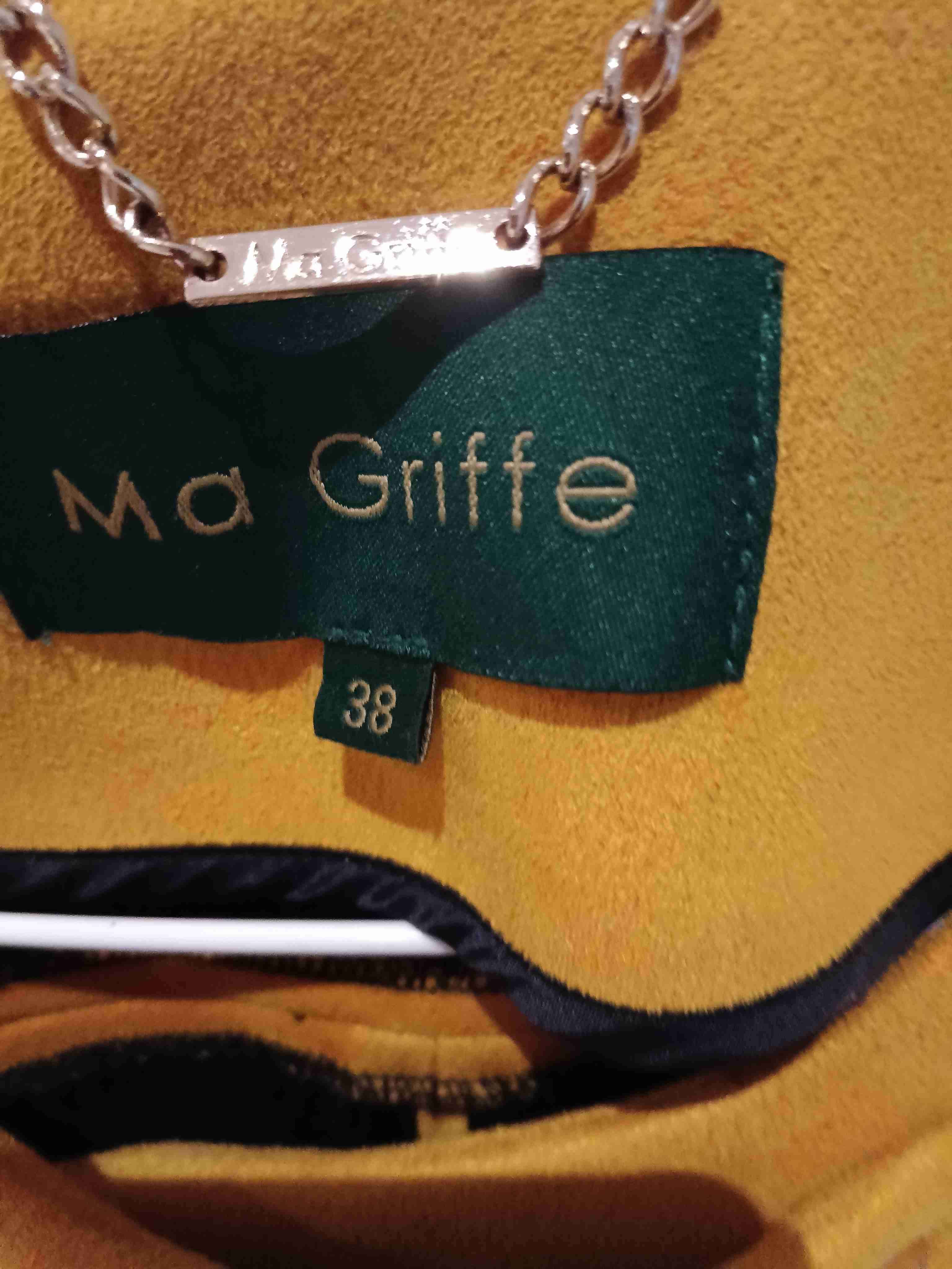 Abrigo mostaza con botones dorados - miniatura 2