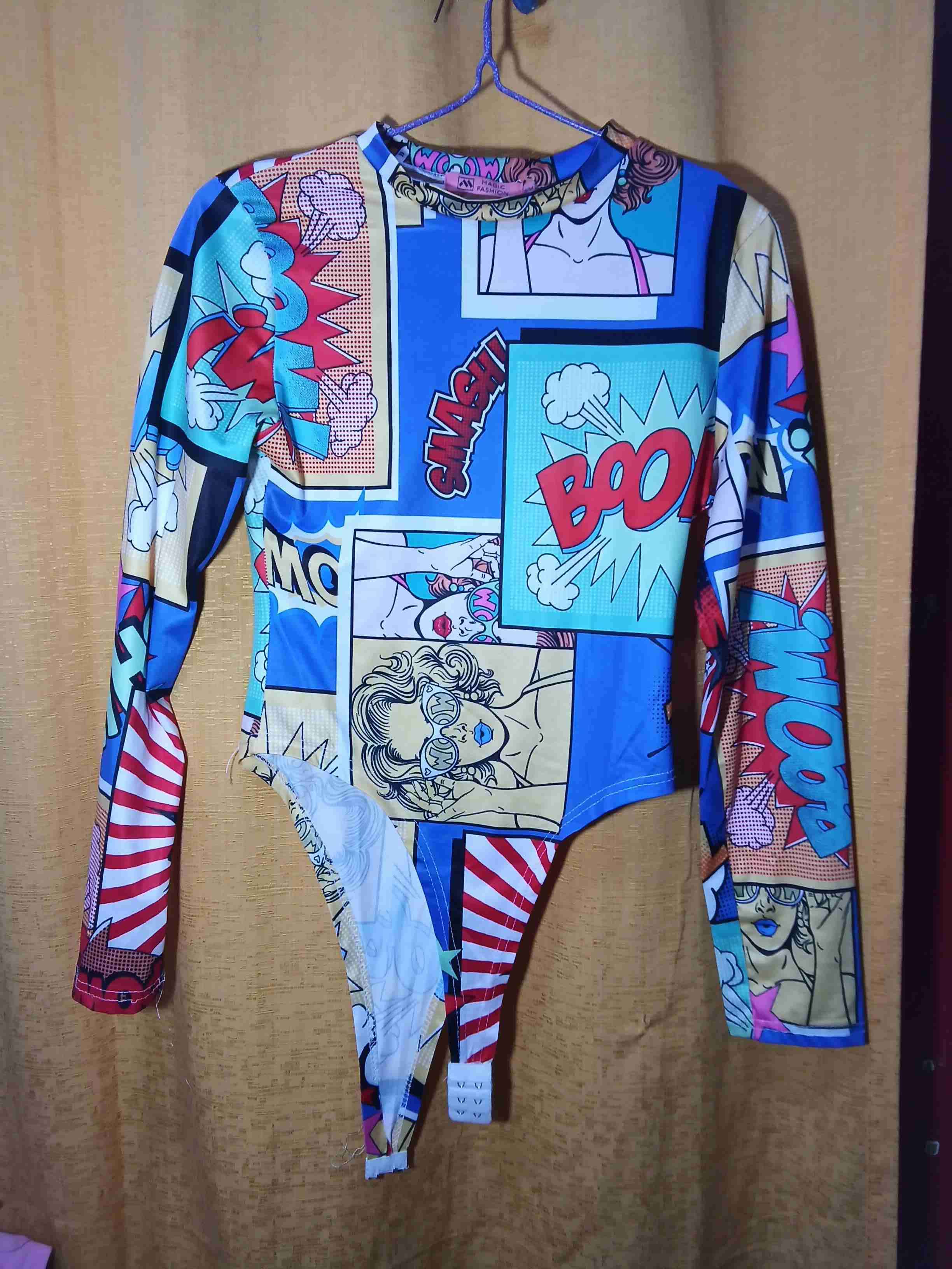 Body estampado cómic estilo pop art - miniatura 1