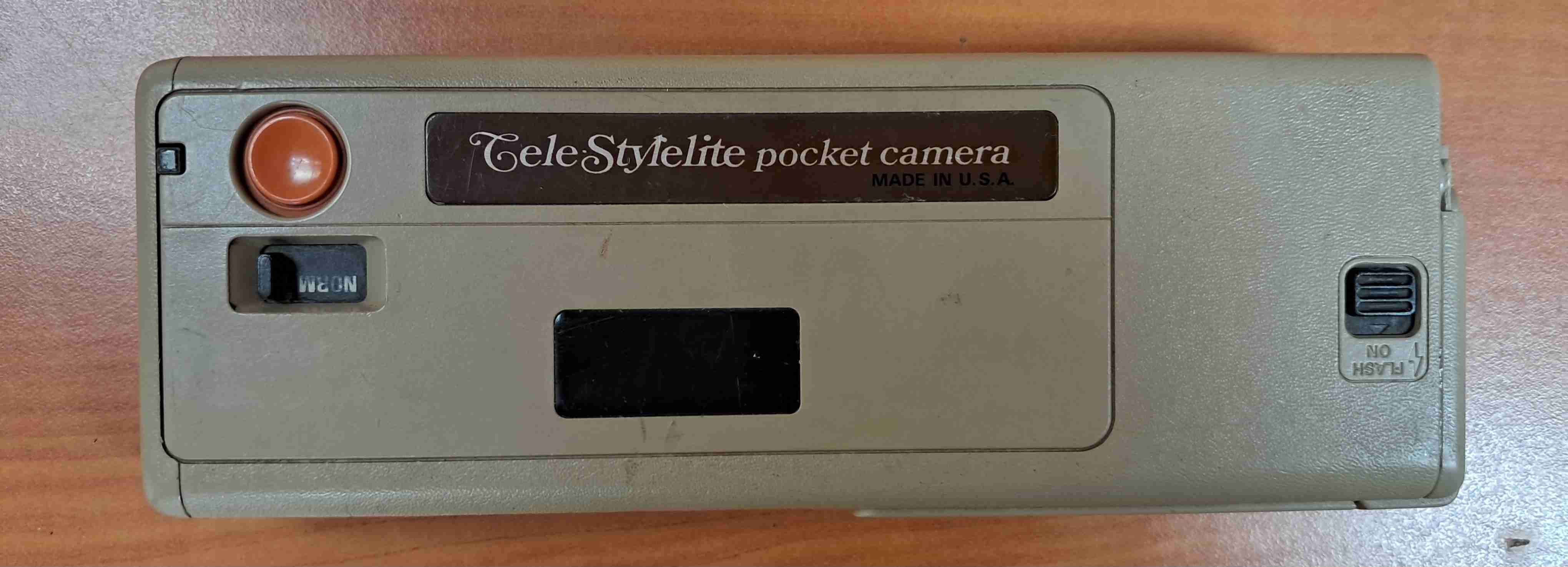 Camara kodak. Tele Stylelite pocket camera. - miniatura 2