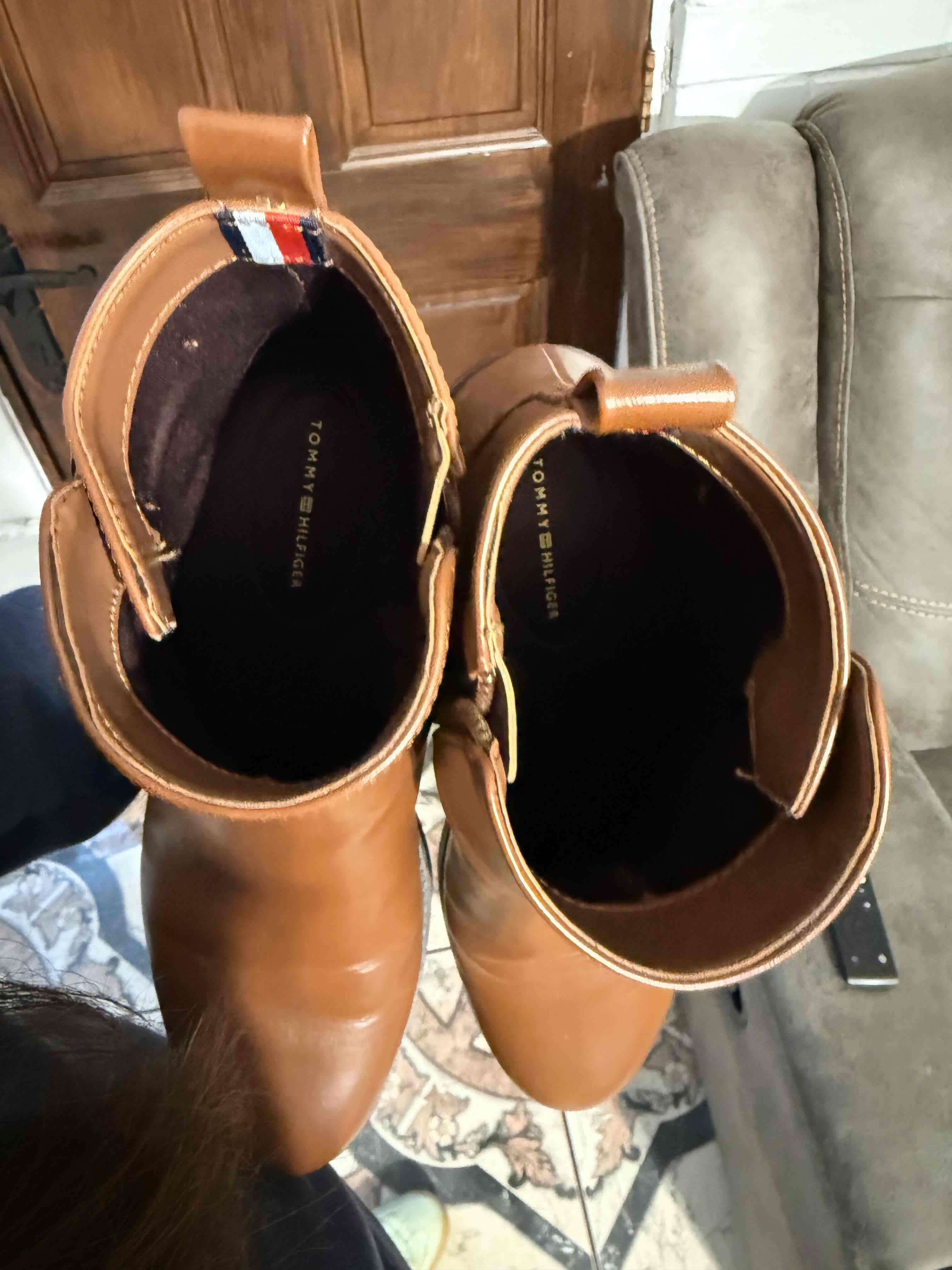 Botines cuero café Tommy Hilfiger 39 - miniatura 3