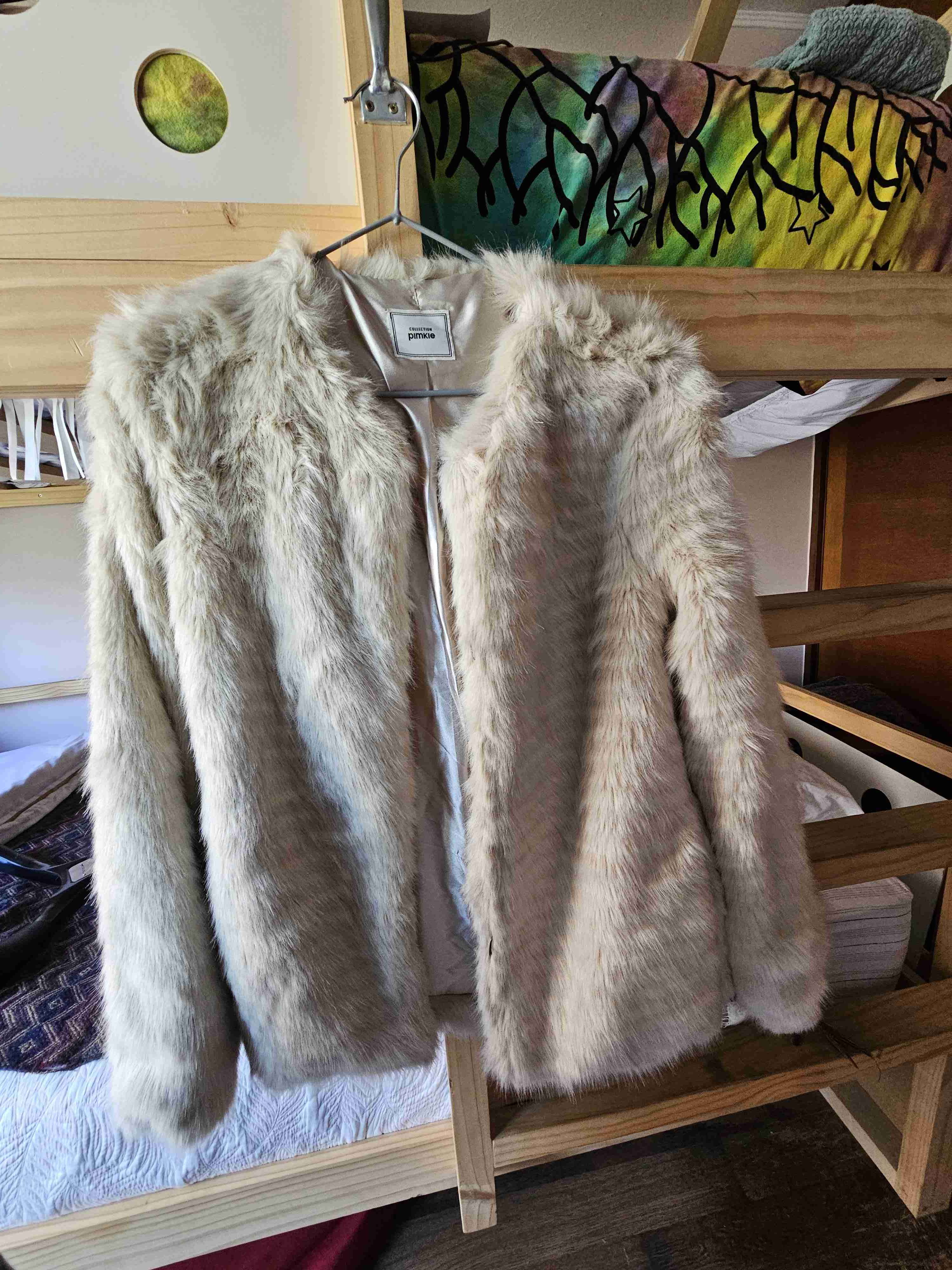 Abrigo de piel sintética beige - miniatura 3