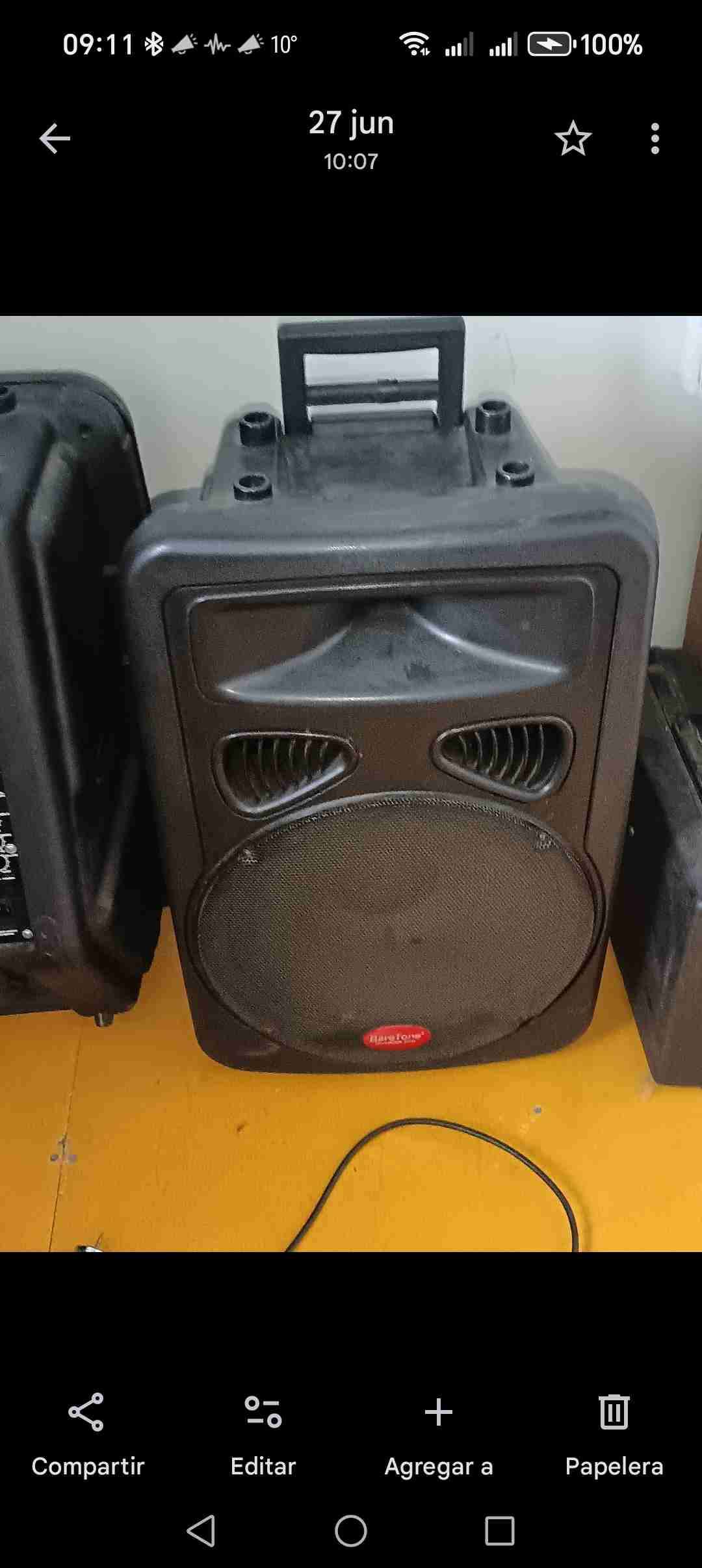 Parlante activo BARETONE 250 WATTS RMS negro - miniatura 1