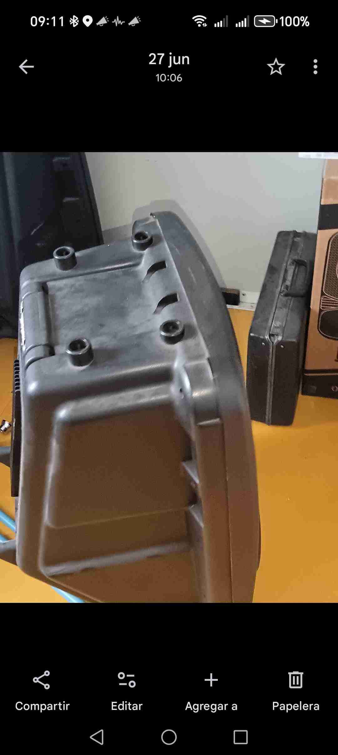 Parlante activo BARETONE 250 WATTS RMS negro - miniatura 2