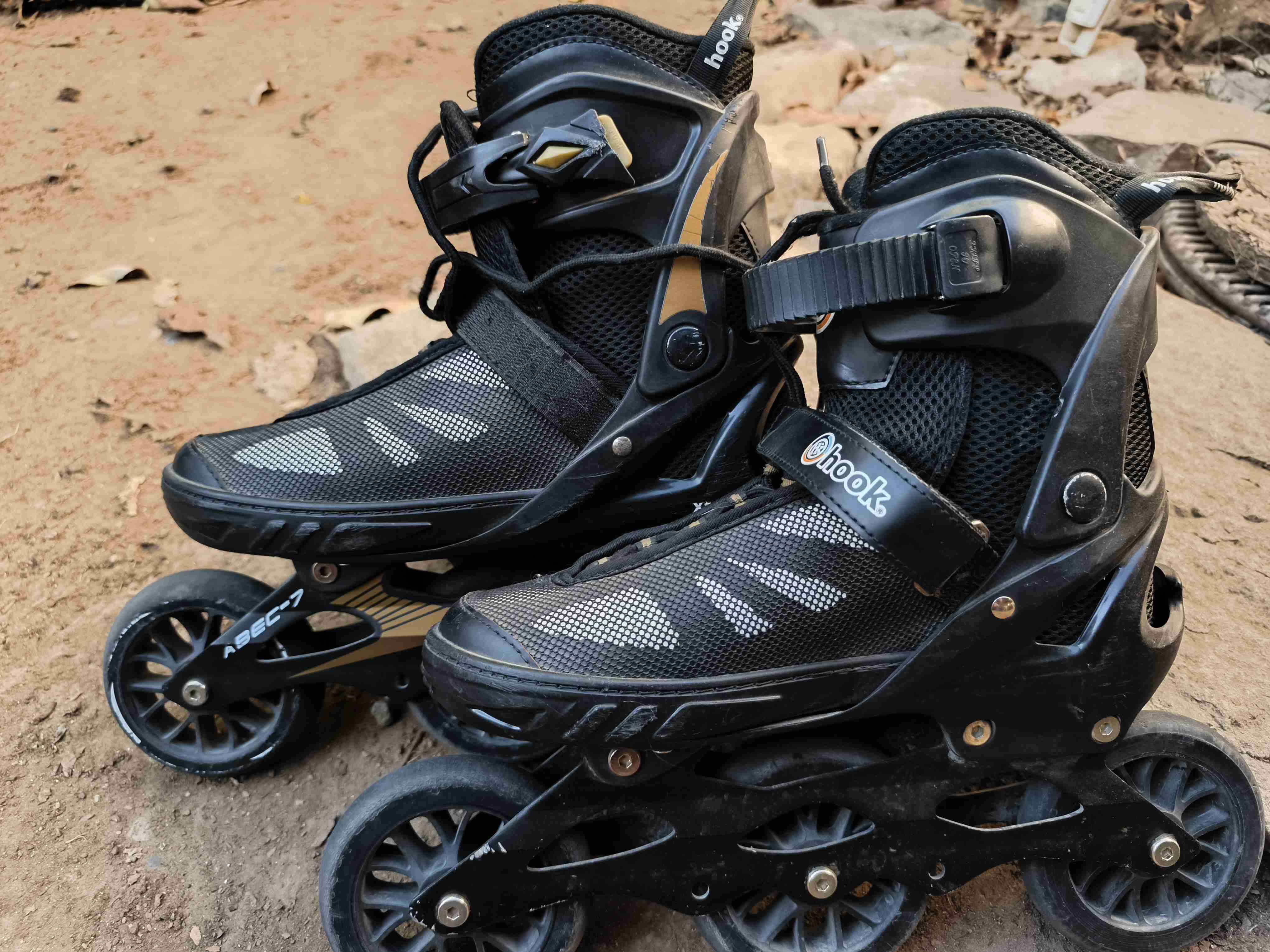 Patines en línea negros de 3 ruedas - miniatura 1