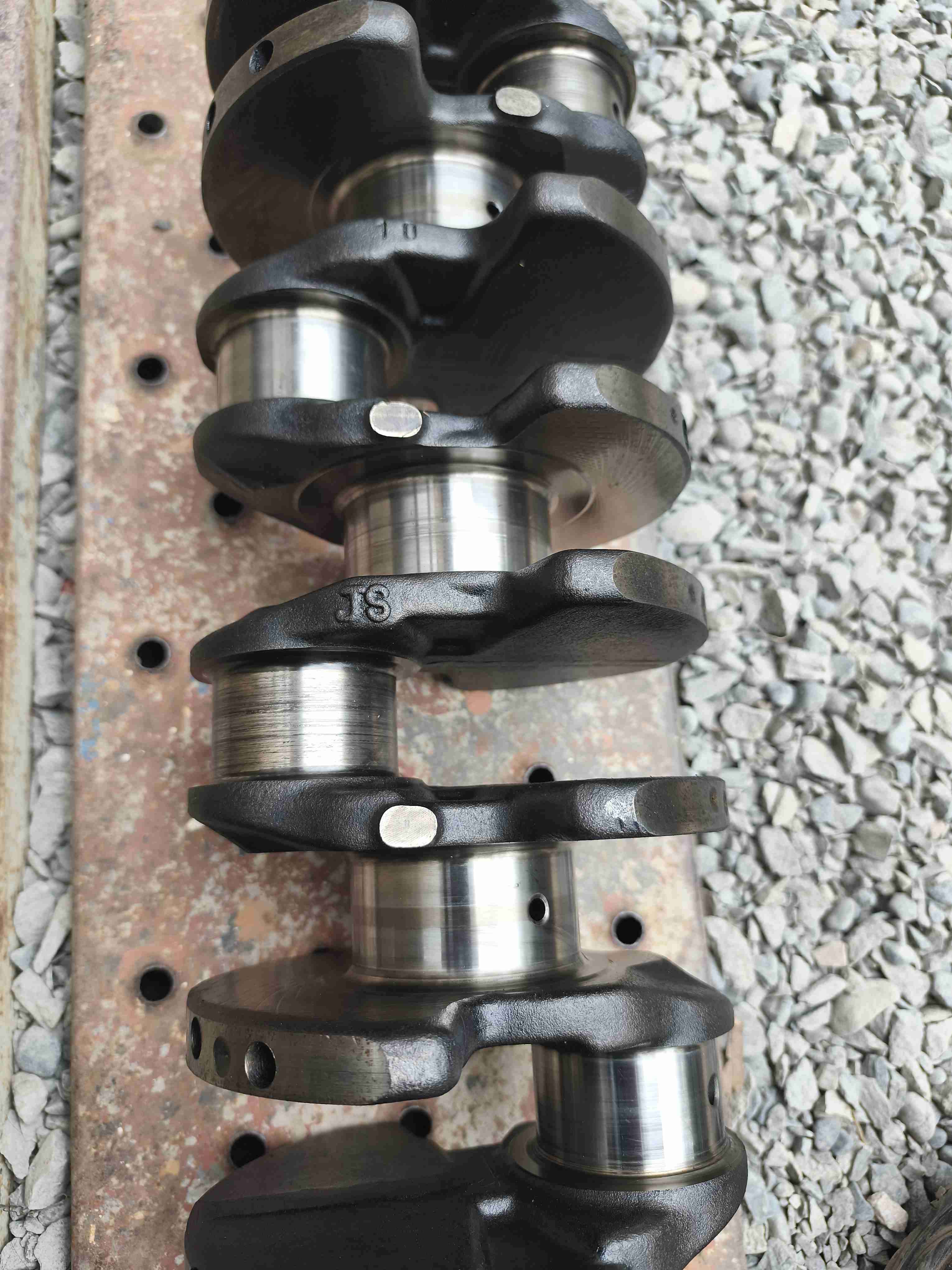 Cigüeñal de Kia Frontier 2.7 del 98 - miniatura 5