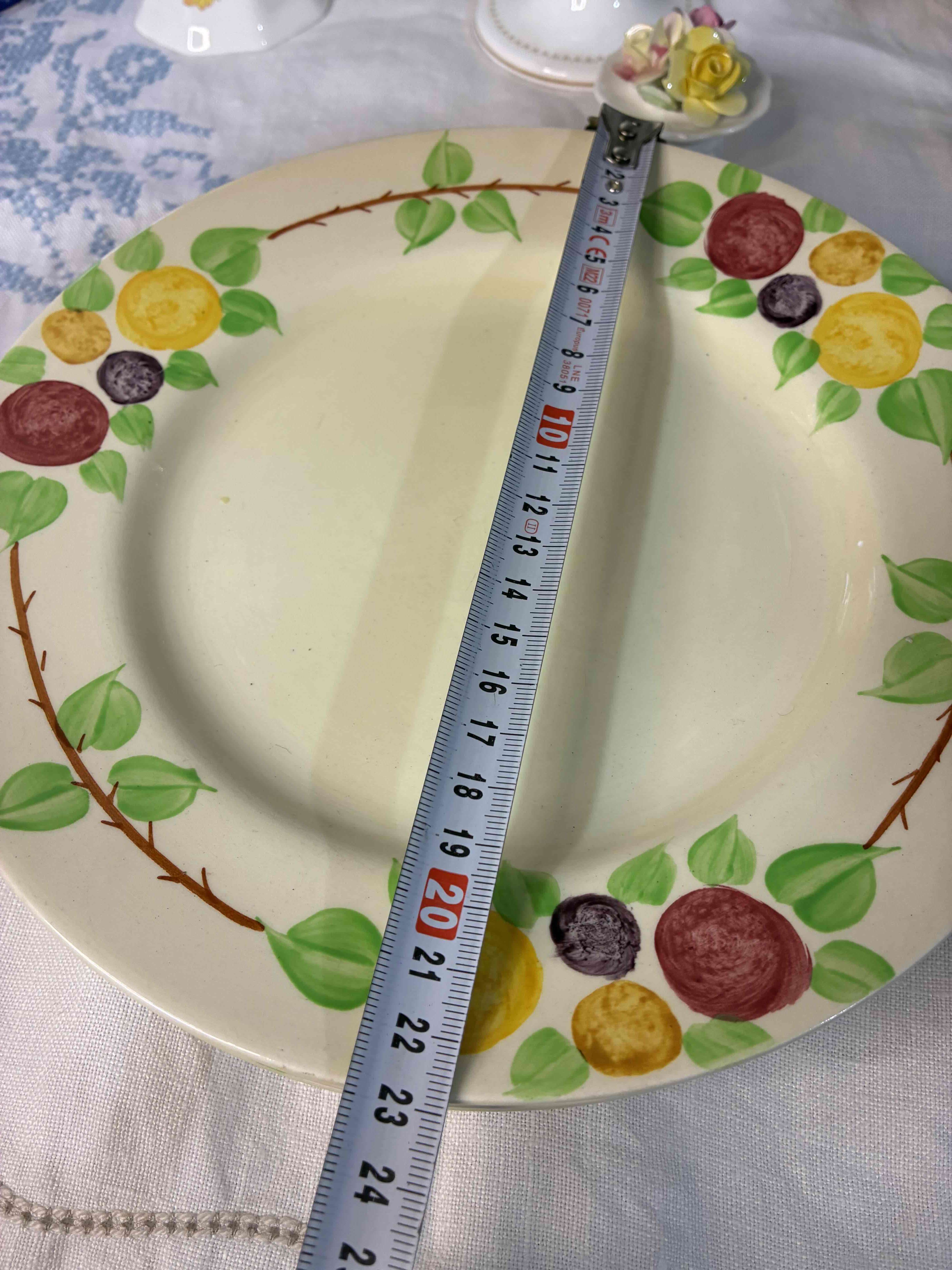 Plato decorado con frutas - miniatura 2