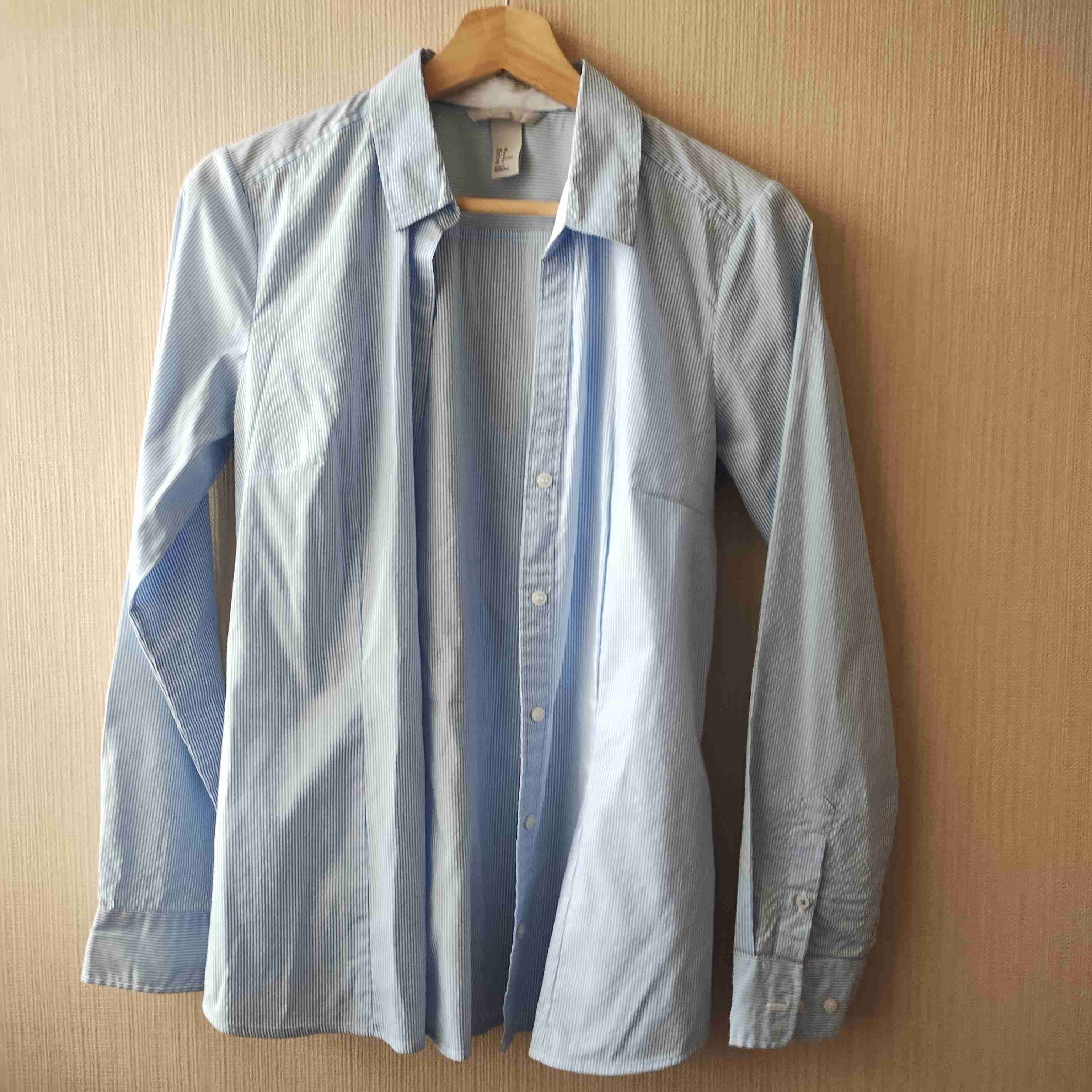 Camisa rayada clásica - miniatura 6