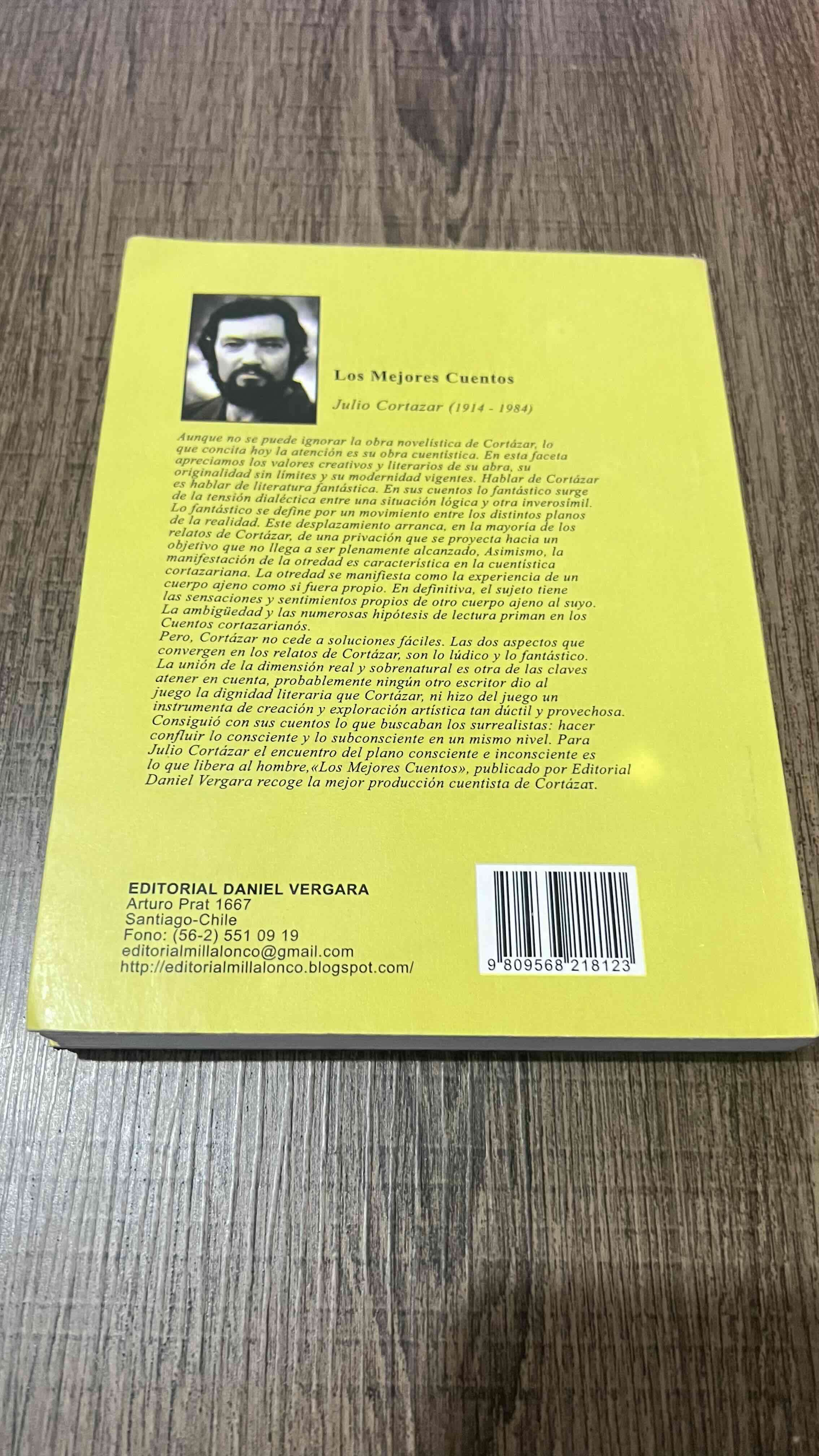 Libro 'Los Mejores Cuentos' de Julio Cortázar - miniatura 2
