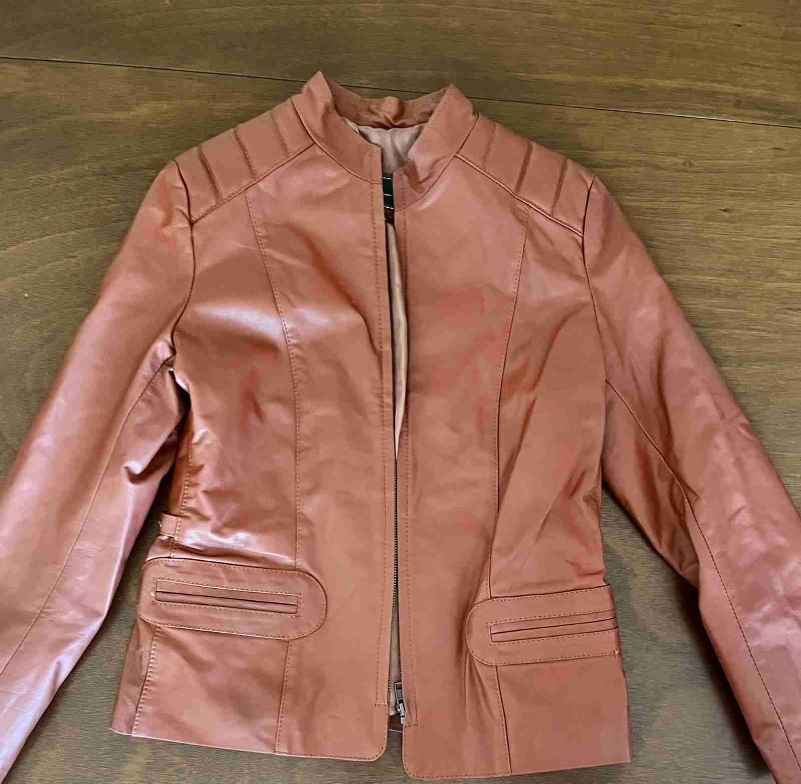 Chaqueta de cuero café - miniatura 2