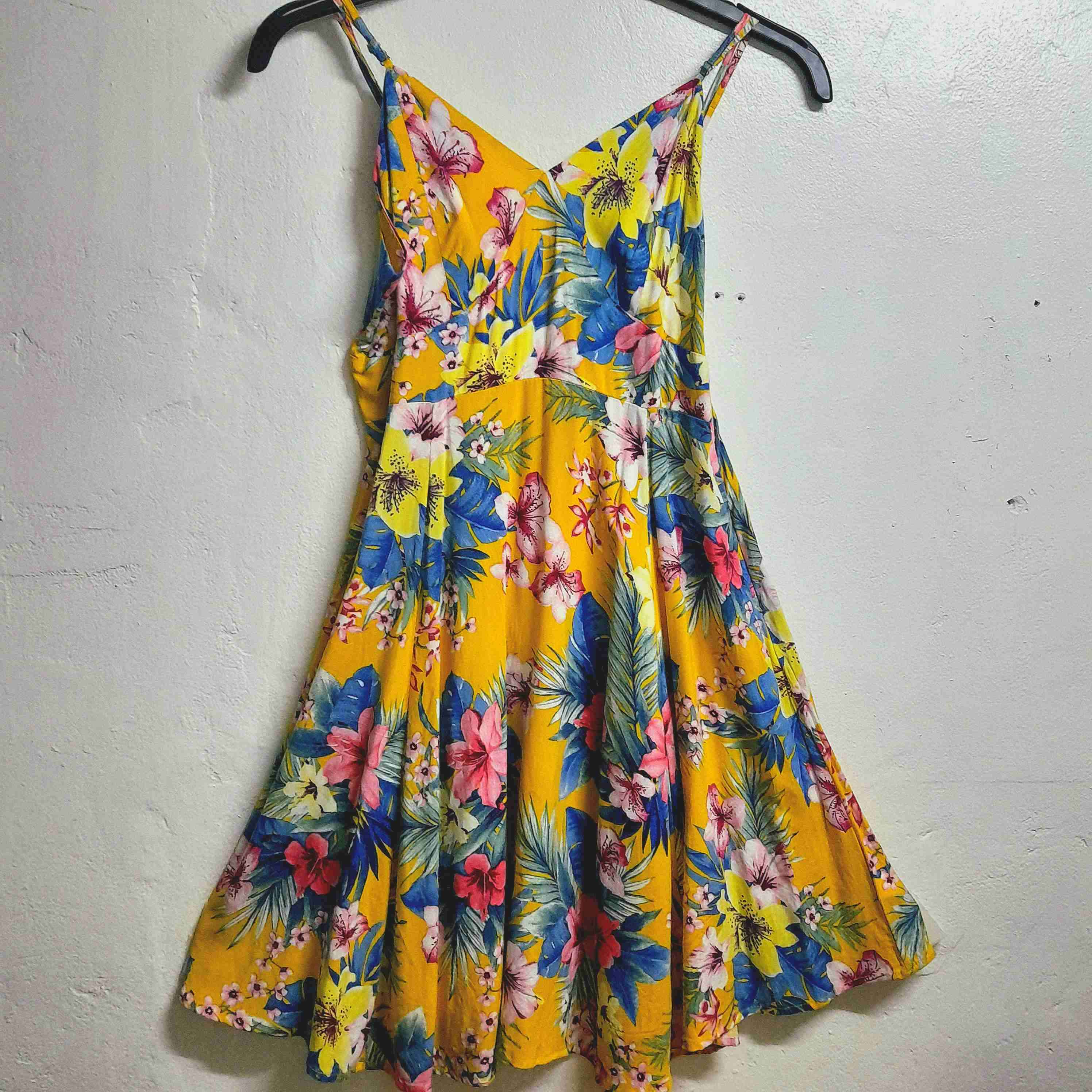 Vestido floral amarillo🏵🌼