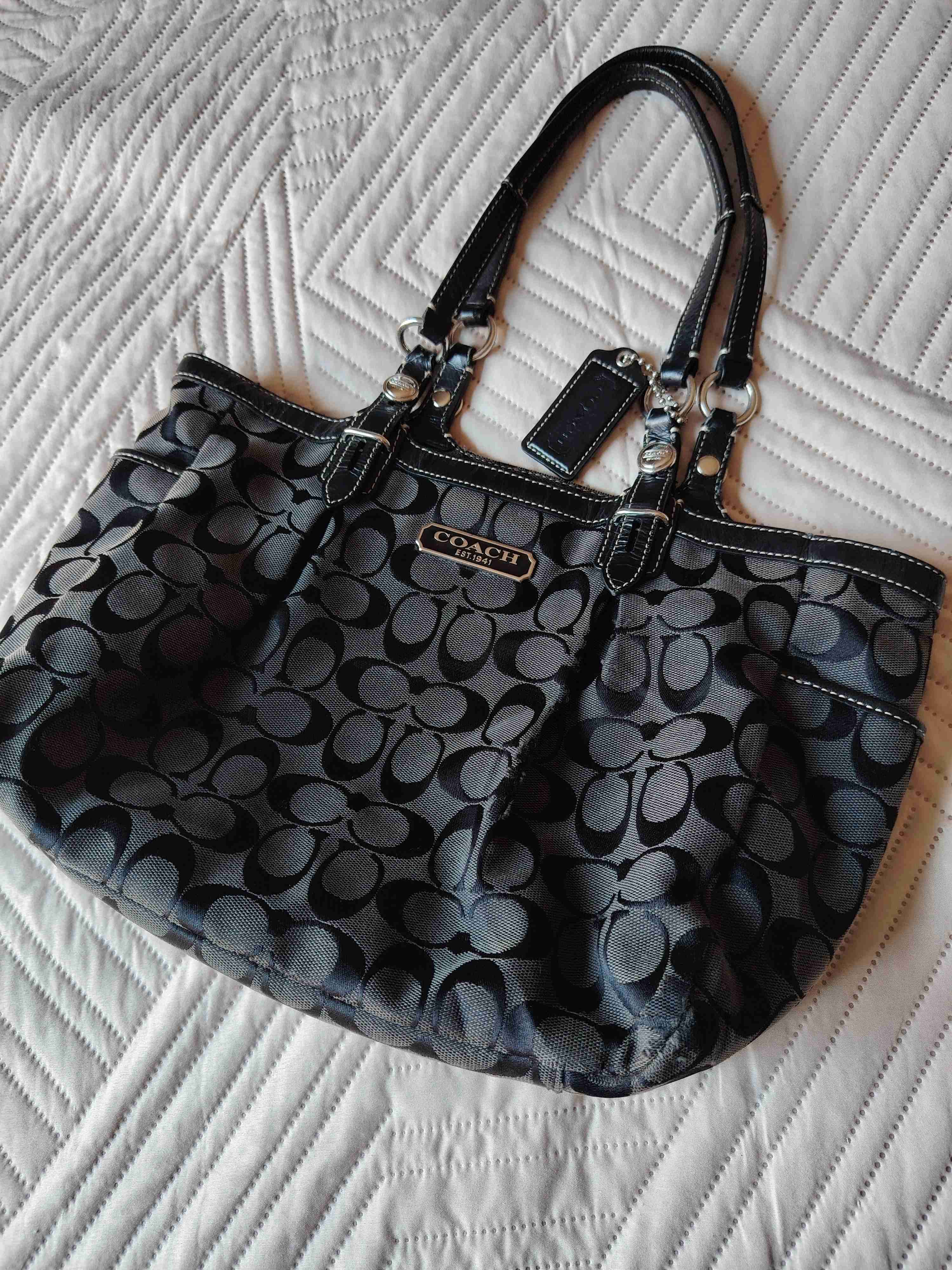 Bolso Coach negro estampado