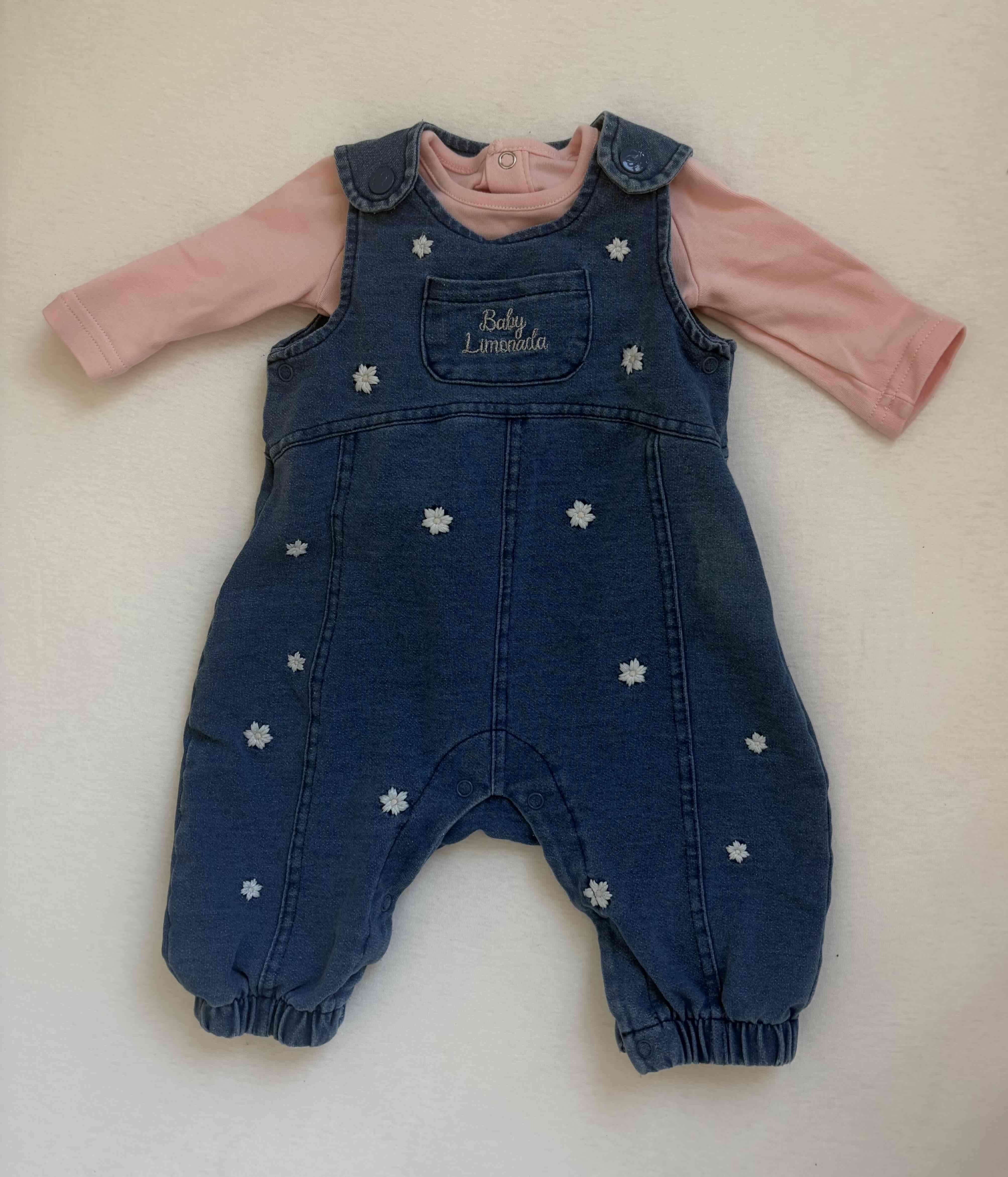 Jardinera de algodón estilo mezclilla para bebé