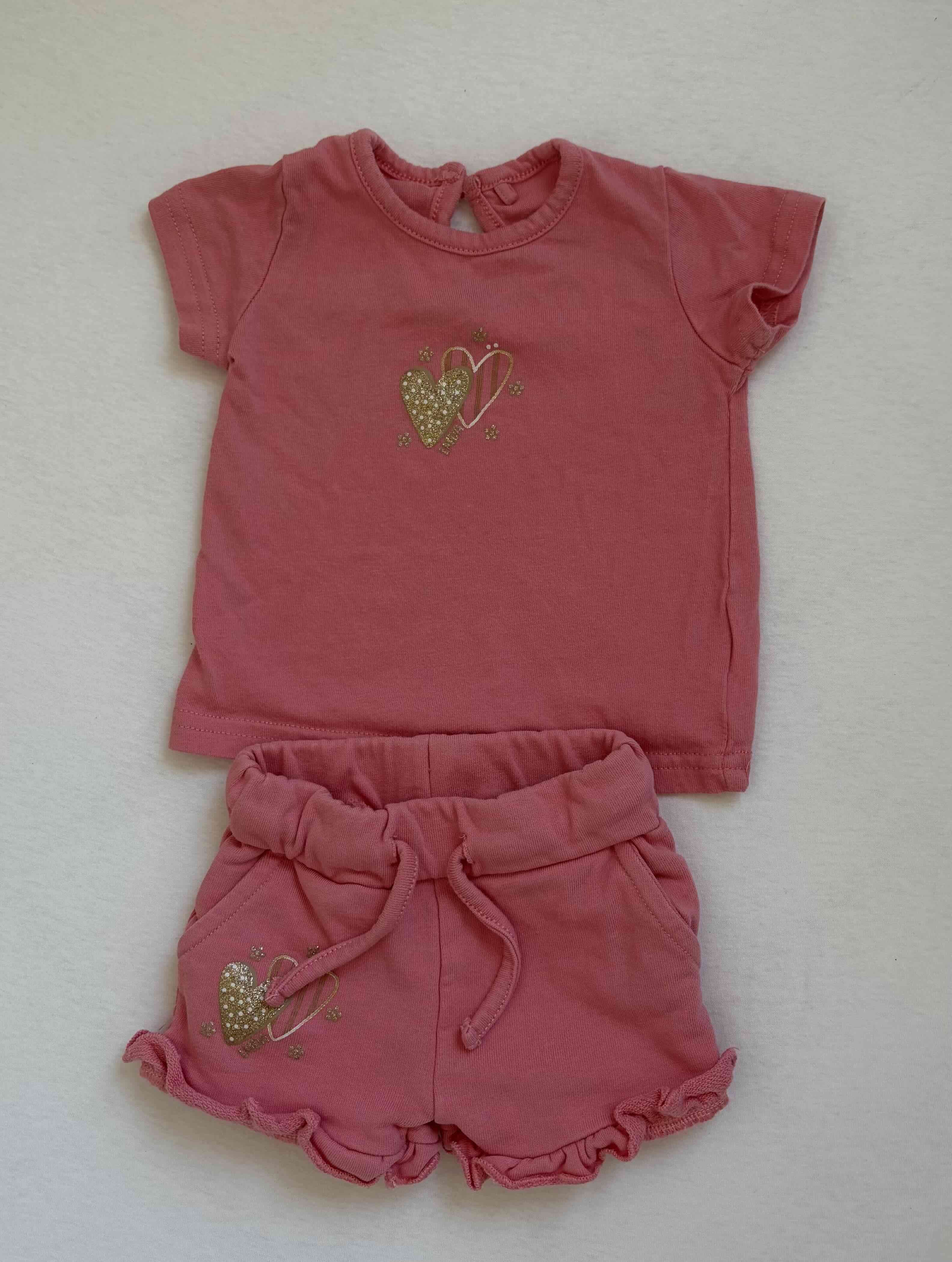 Conjunto rosa para niña bebé