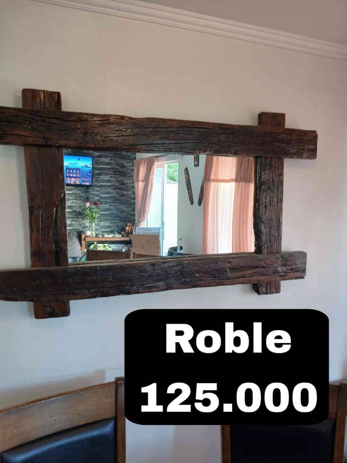 Espejo con marco de roble