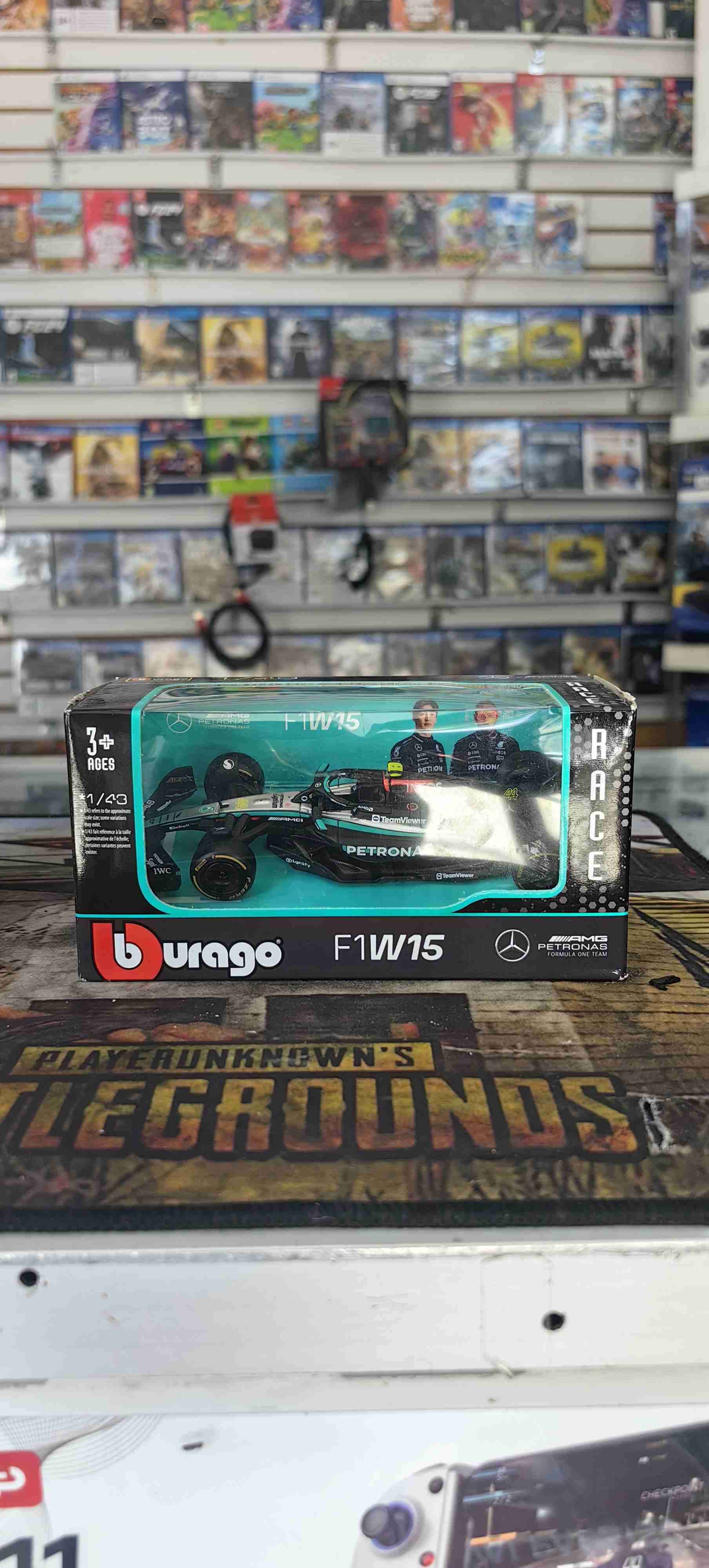 Modelo Burago F1W15 Mercedes