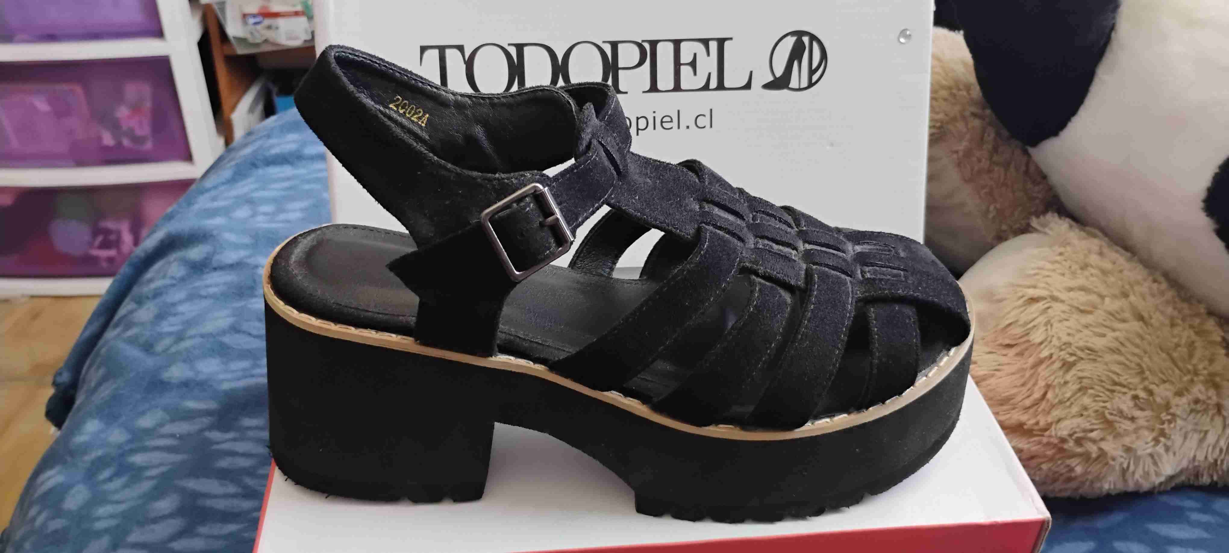 Sandalias plataforma negras Todopiel