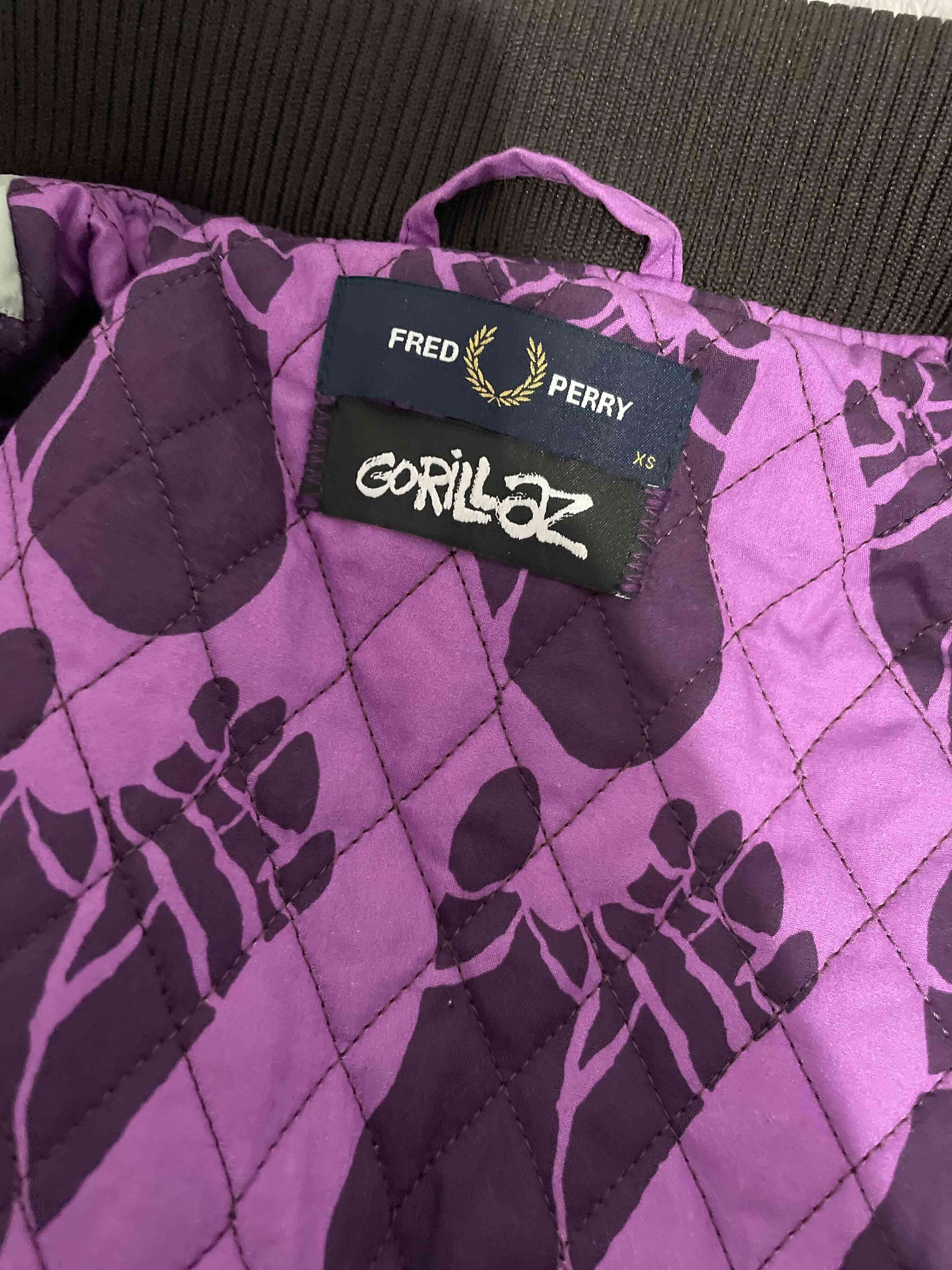 Chaqueta bomber Fred Perry x Gorillaz - miniatura 5