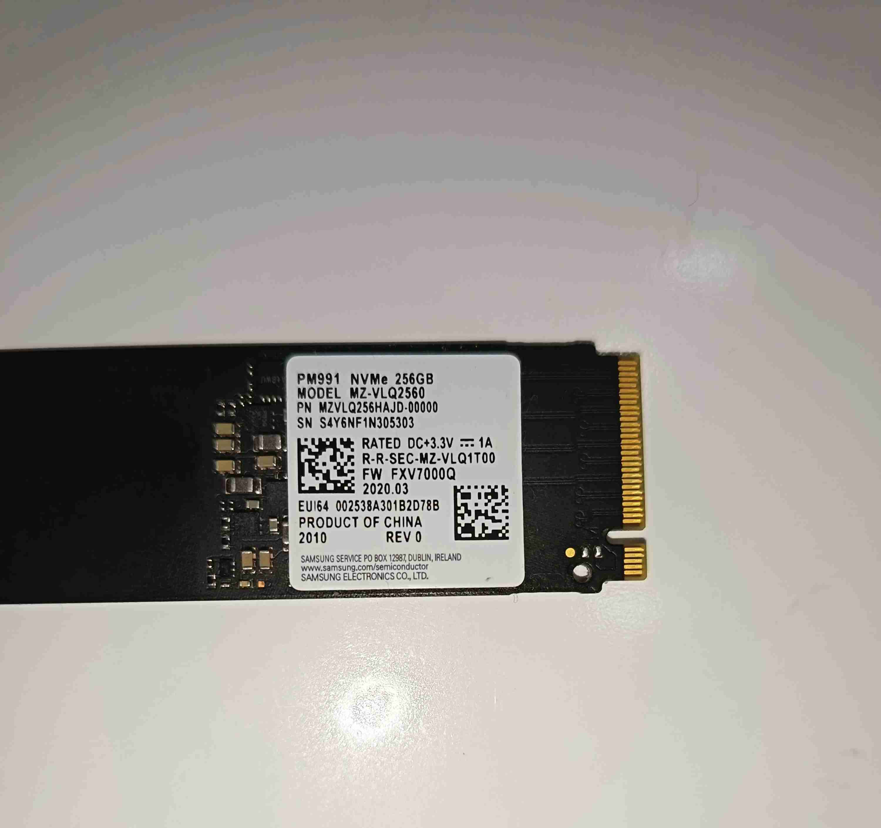 SSD Samsung PM991 NVMe de 256GB - miniatura 2