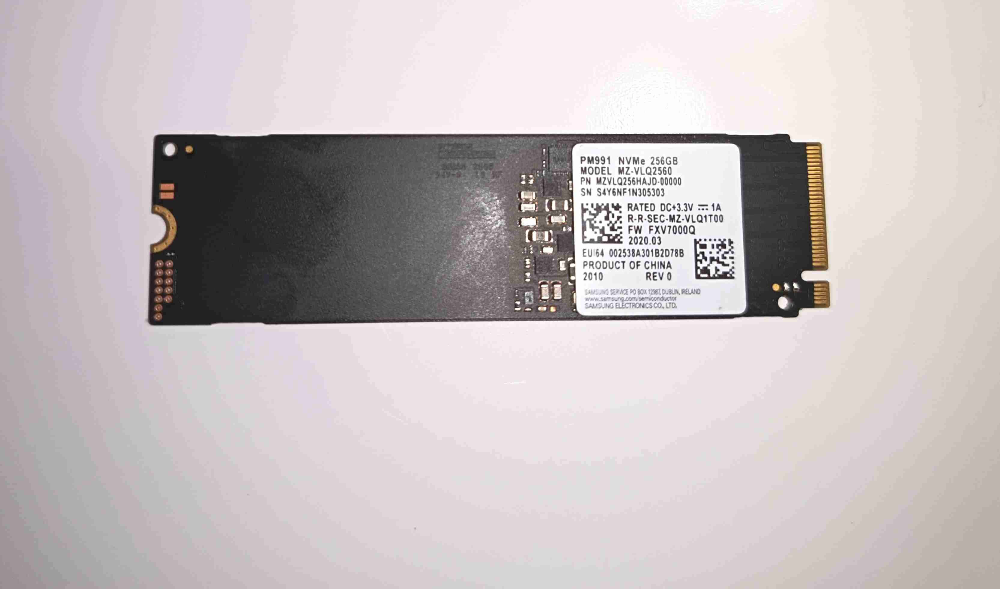SSD Samsung PM991 NVMe de 256GB - miniatura 4