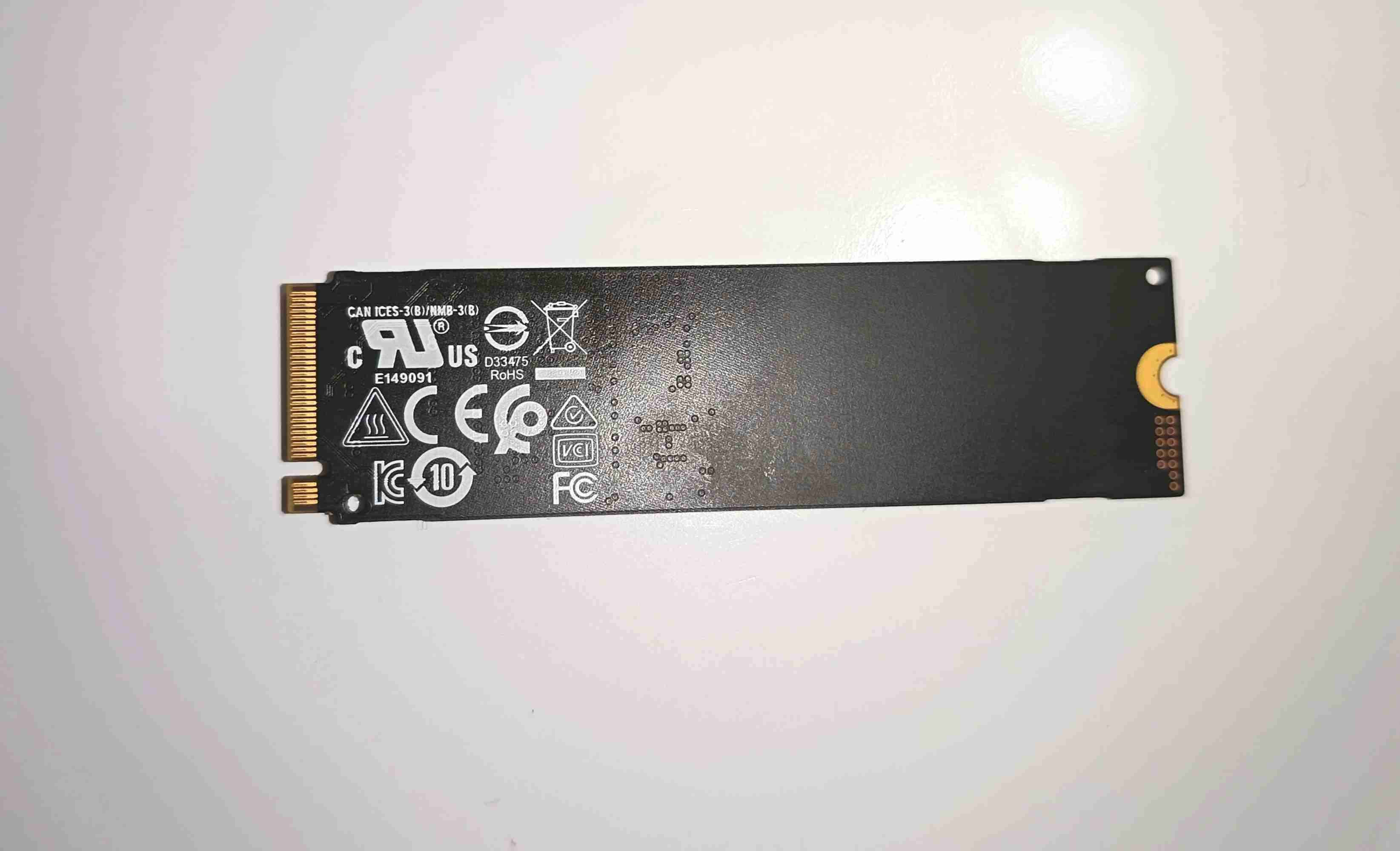 SSD Samsung PM991 NVMe de 256GB - miniatura 7