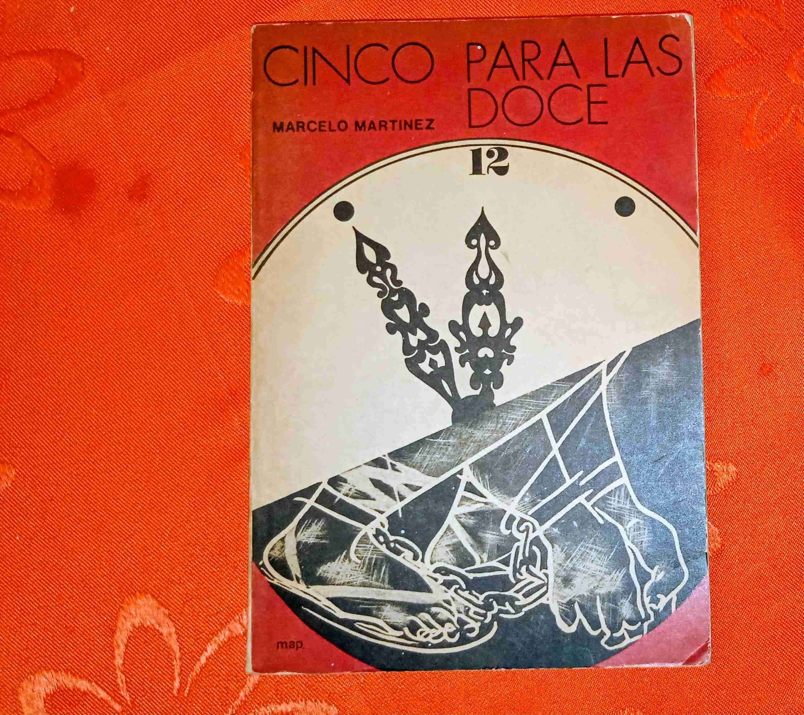Libro 'Cinco para las Doce' - miniatura 1