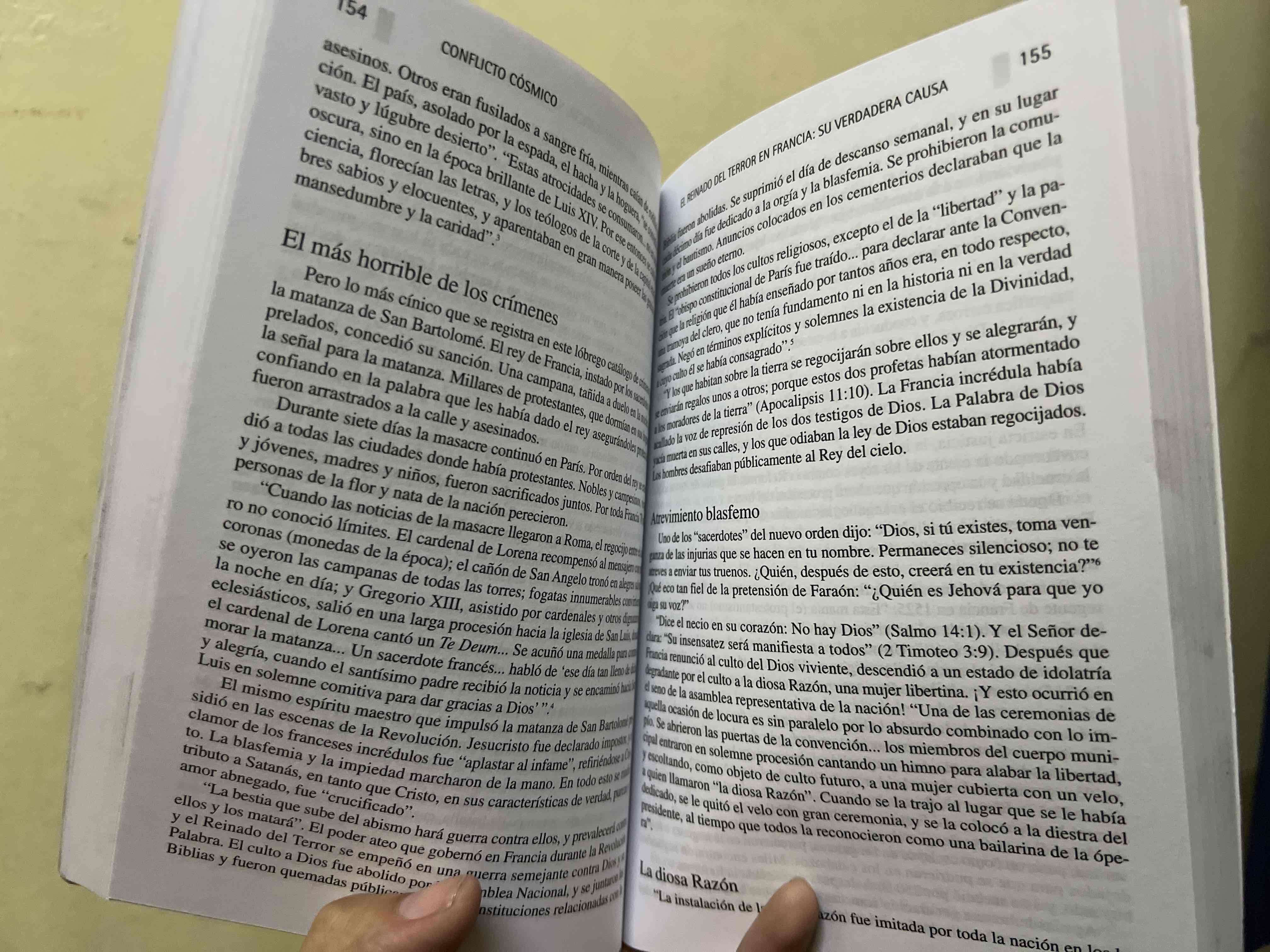 Libro 'Conflicto Cósmico' - miniatura 4